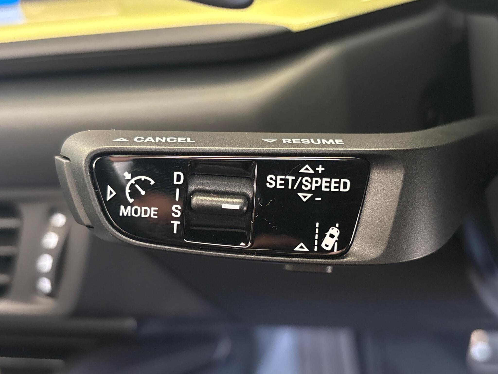 Porsche 911 view 48