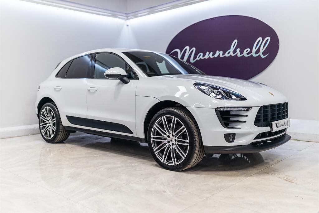 2017 Porsche Macan in White for sale