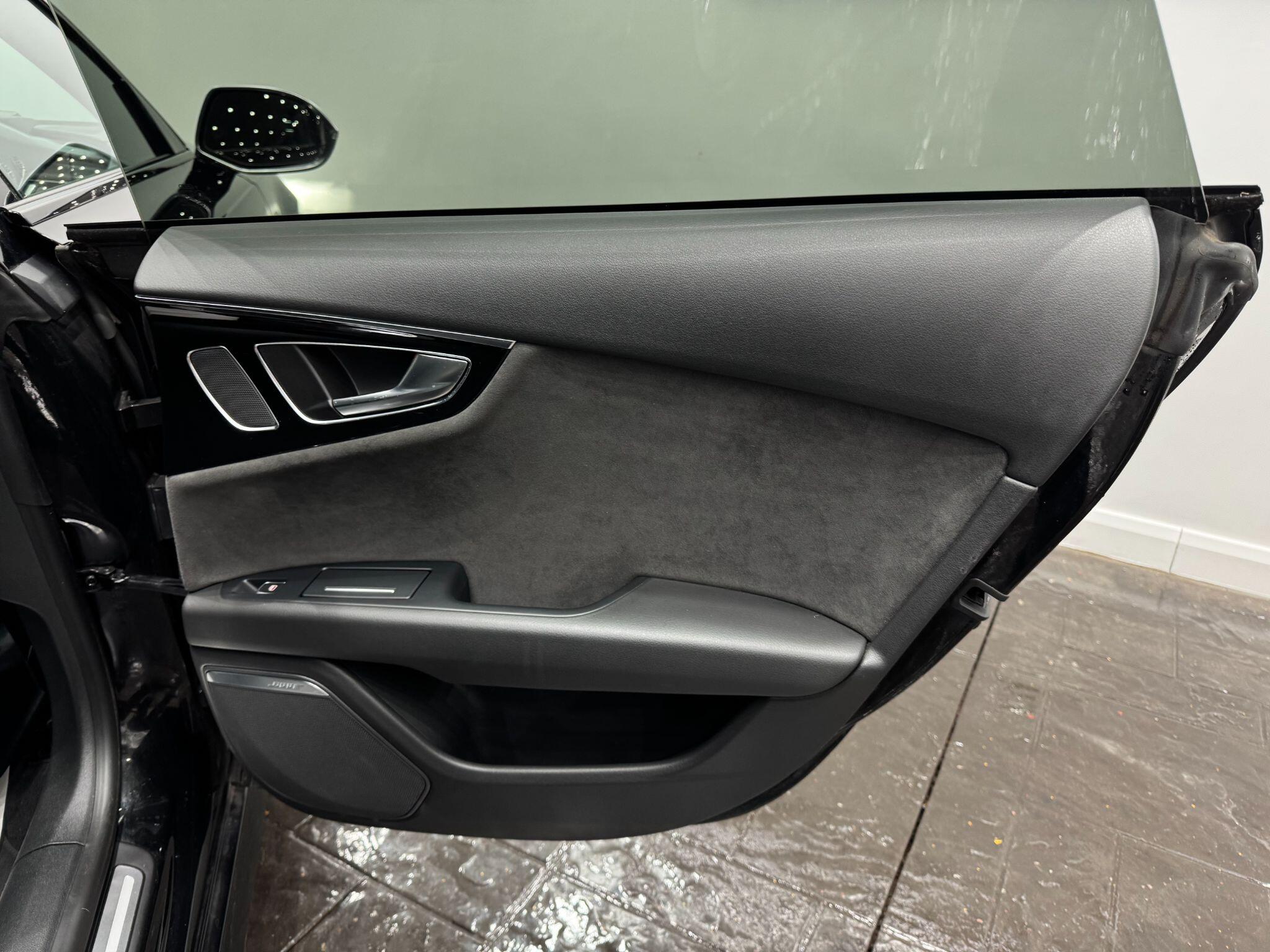 Audi S7 view 47