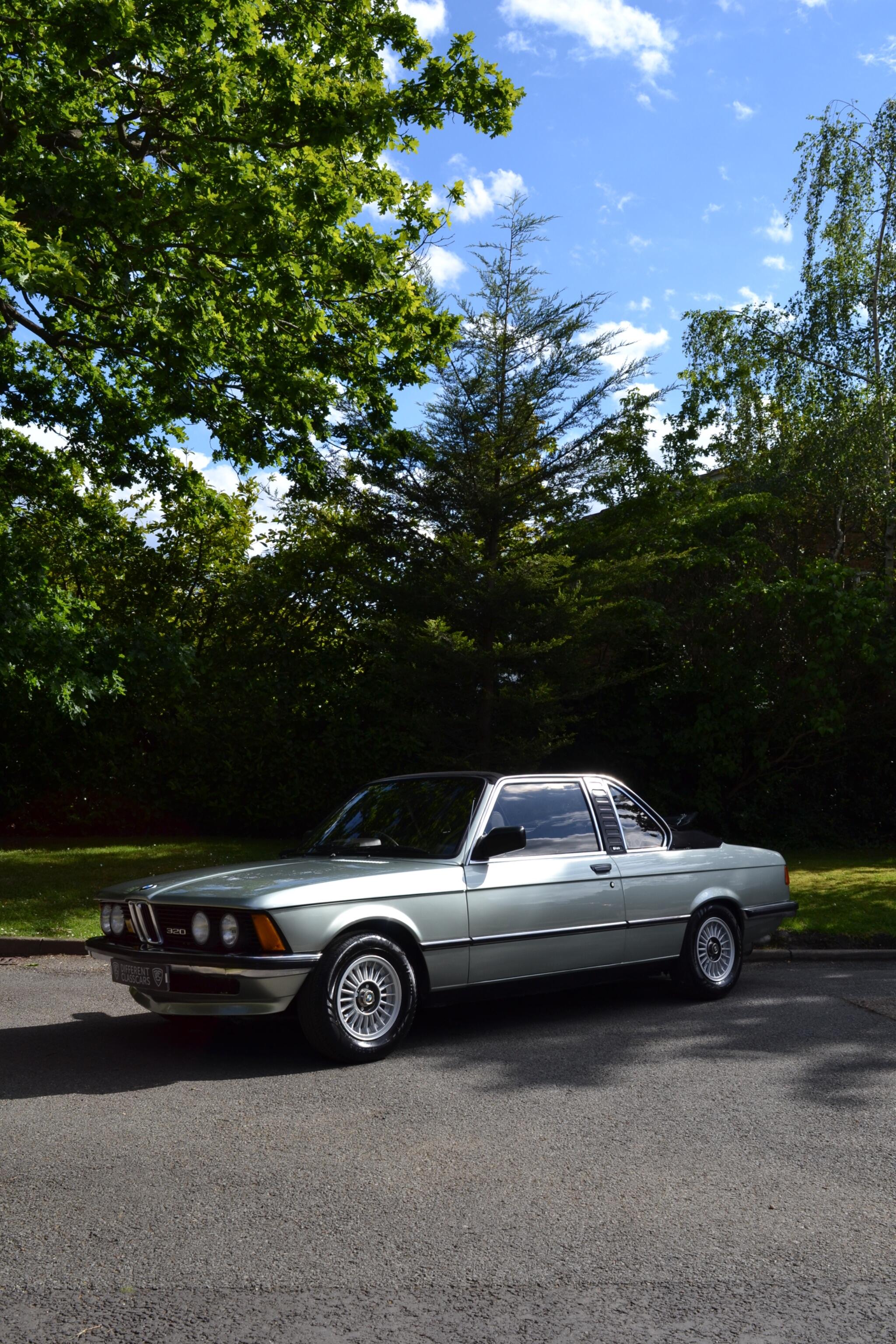 BMW 3 Series view 55