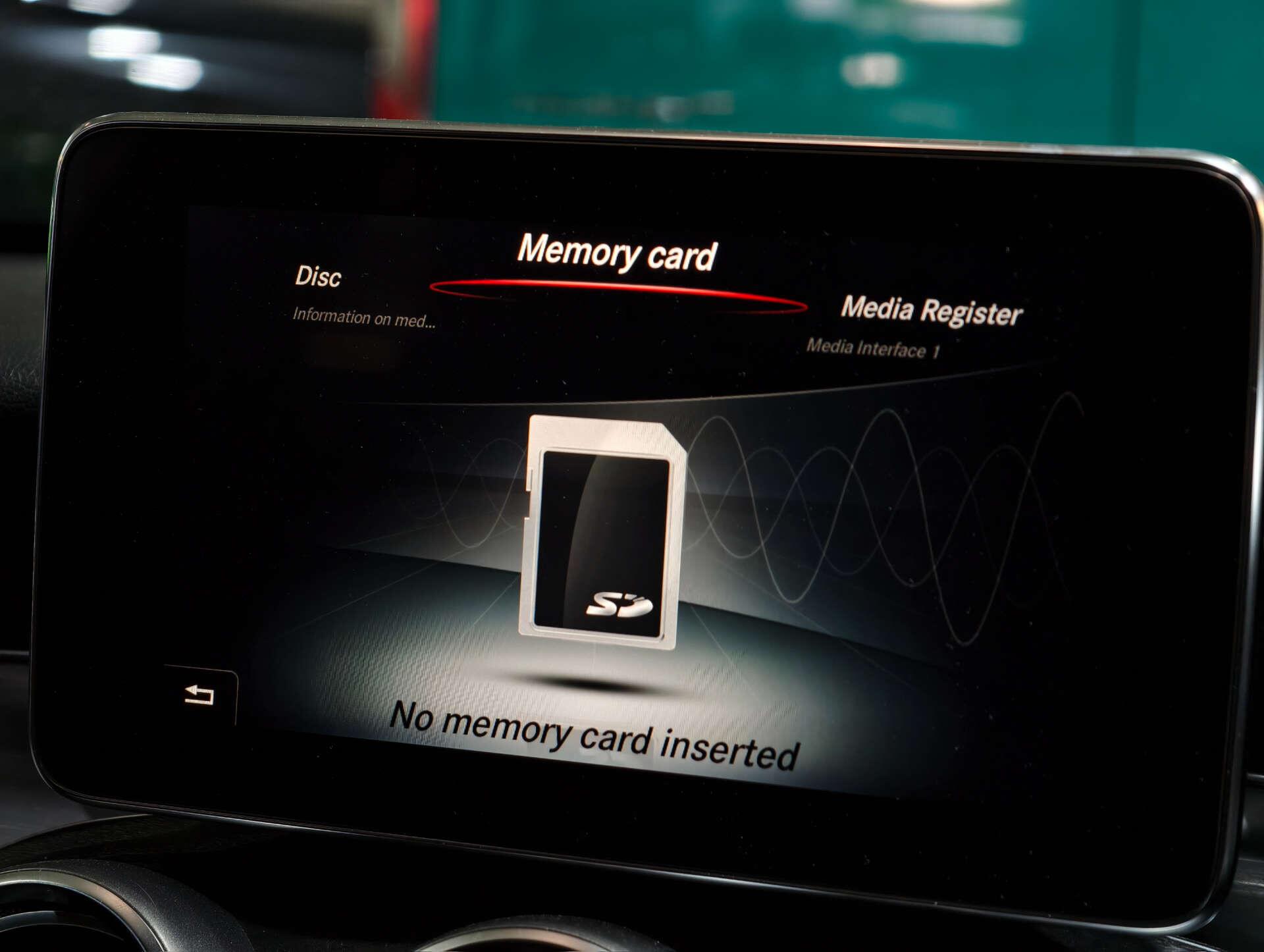 Mercedes-Benz C Class view 39