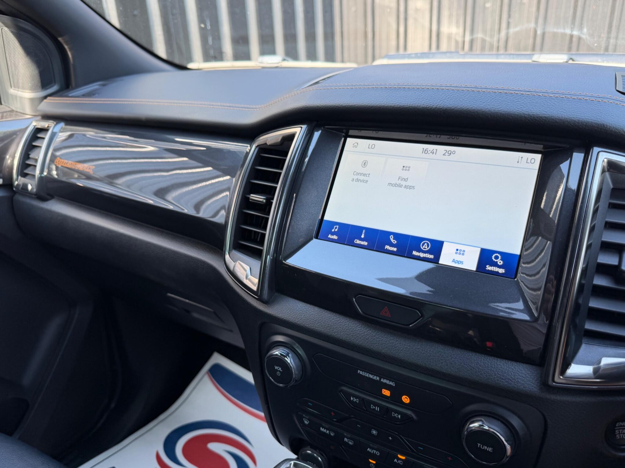 Ford Ranger view 33