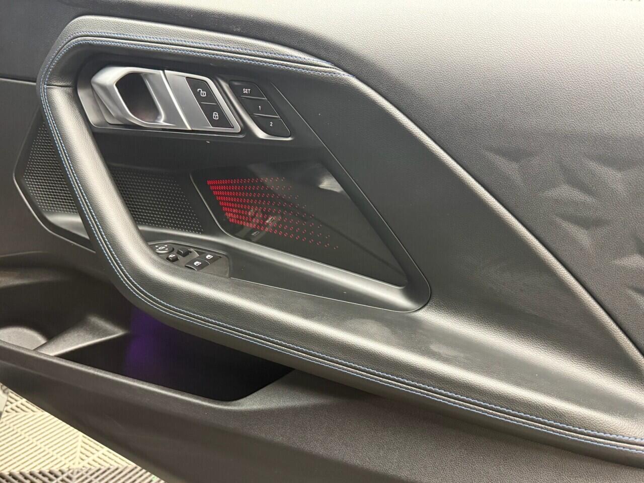 BMW 2 Series view 11
