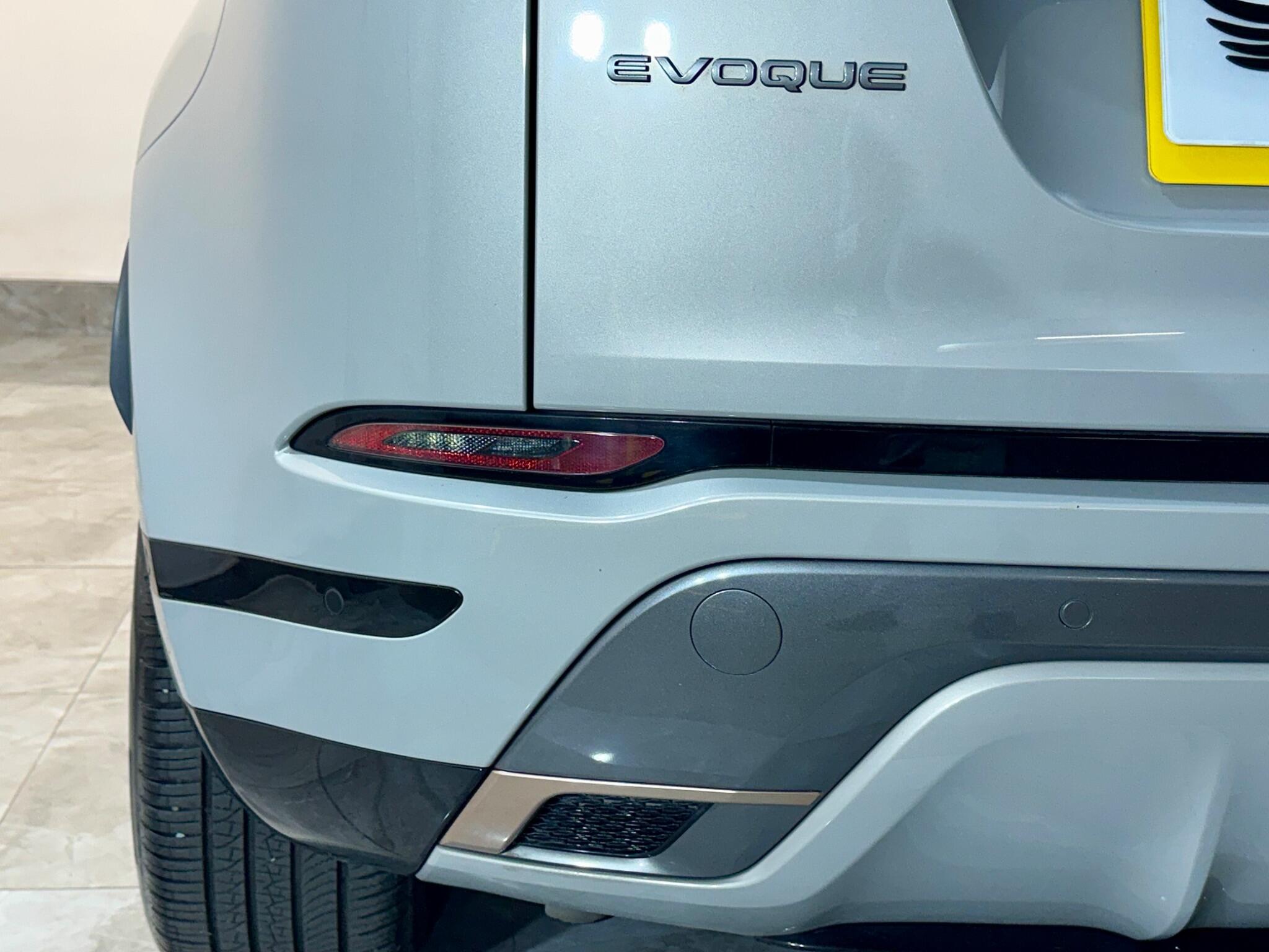 Land Rover Range Rover Evoque view 69