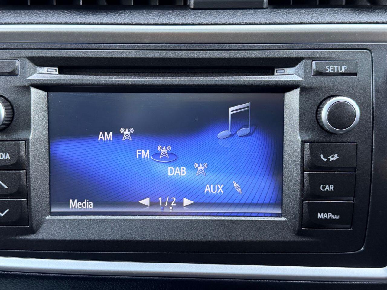 Toyota Auris view 42
