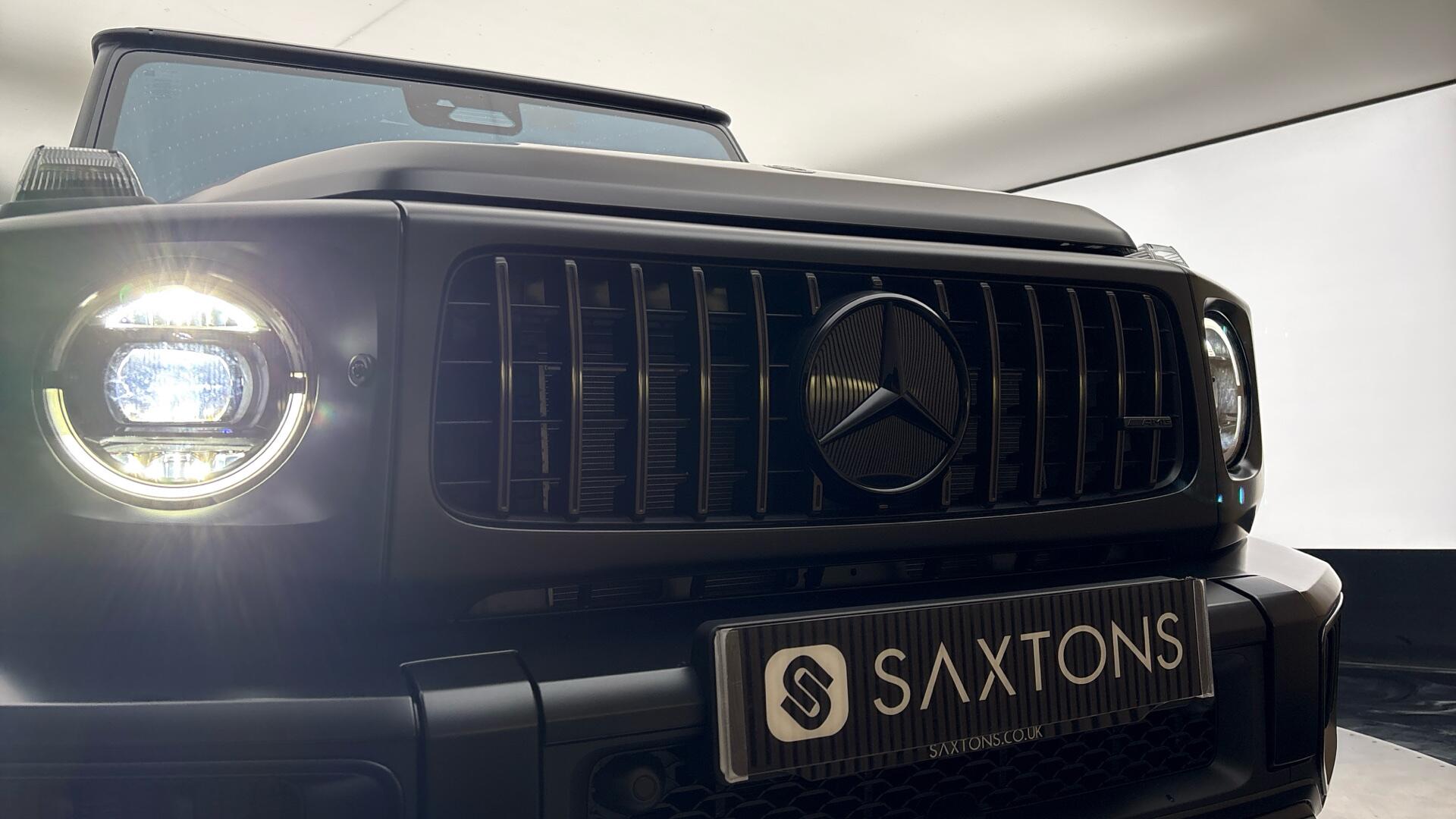 Mercedes-Benz G-Class view 73