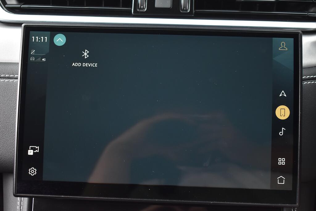 Jaguar F-Pace view 66