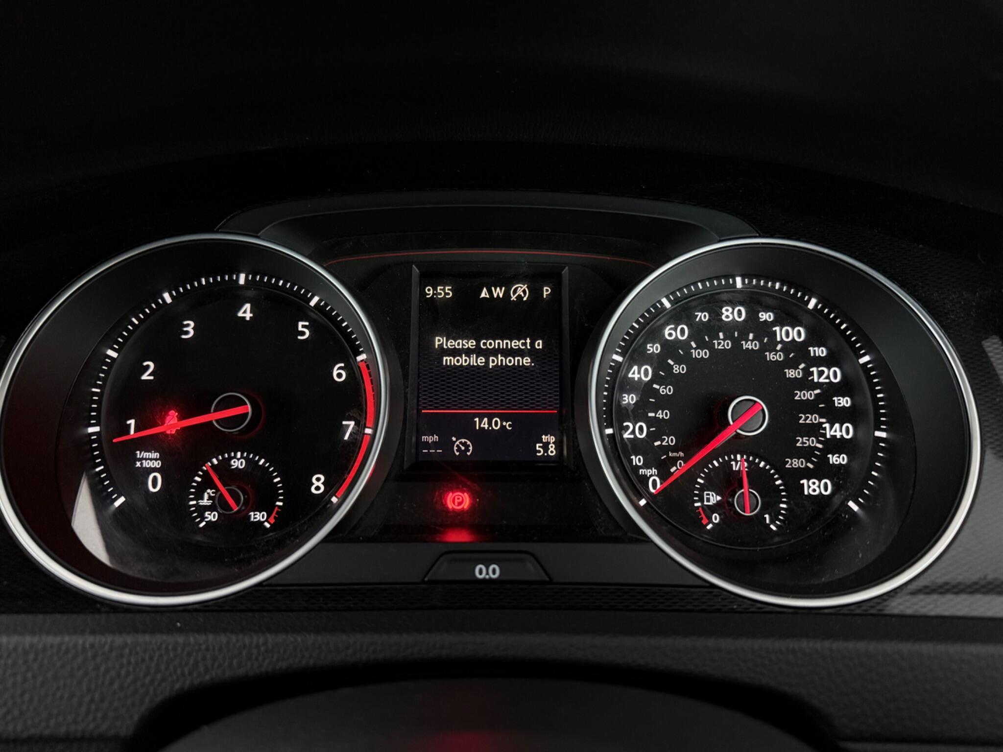 Volkswagen Golf view 16