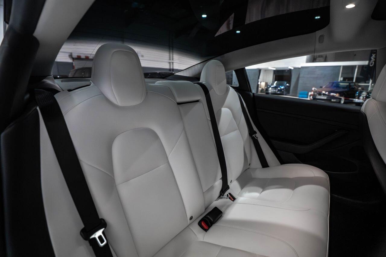 Tesla Model 3 view 23