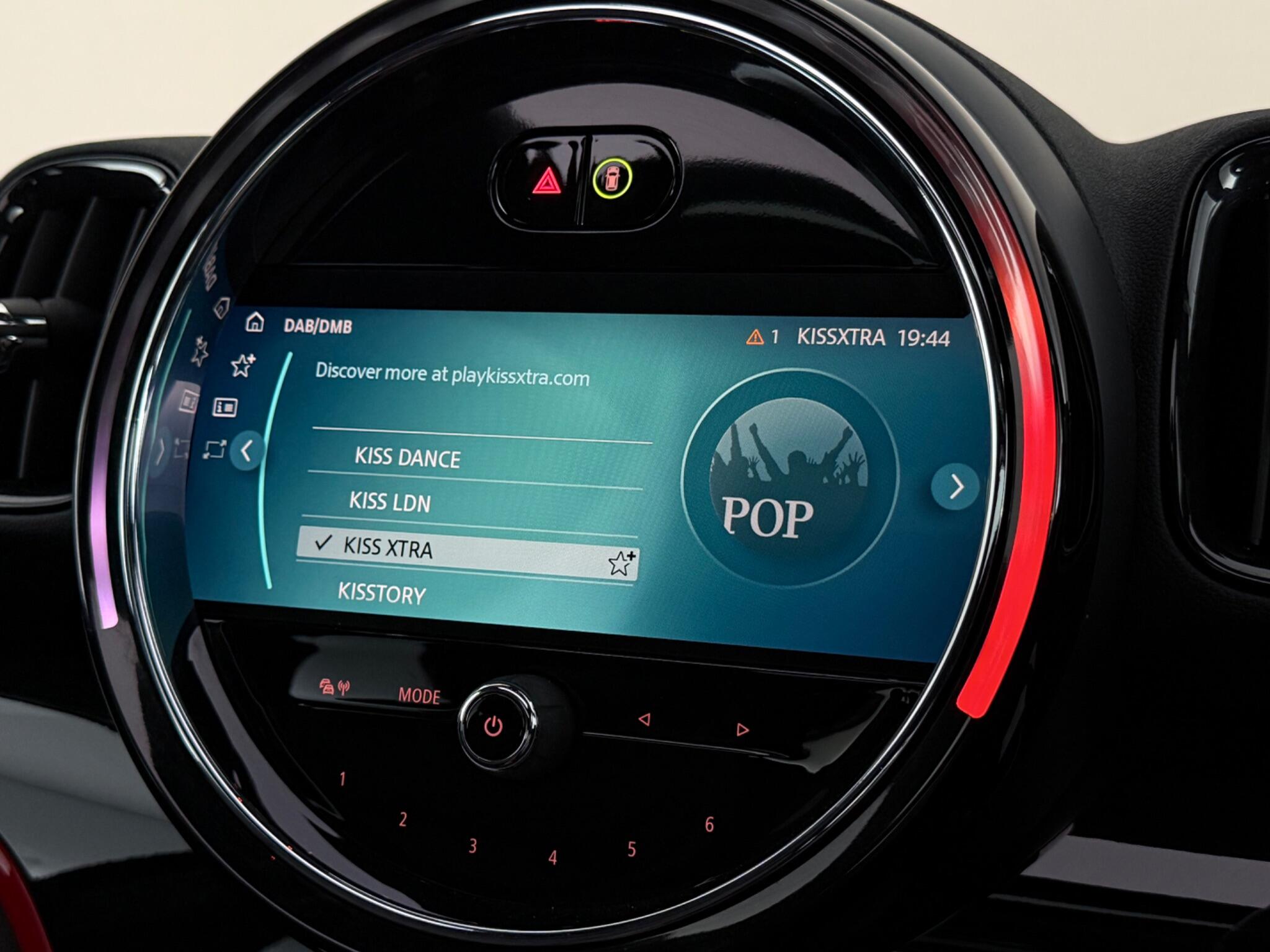 Mini Countryman view 25
