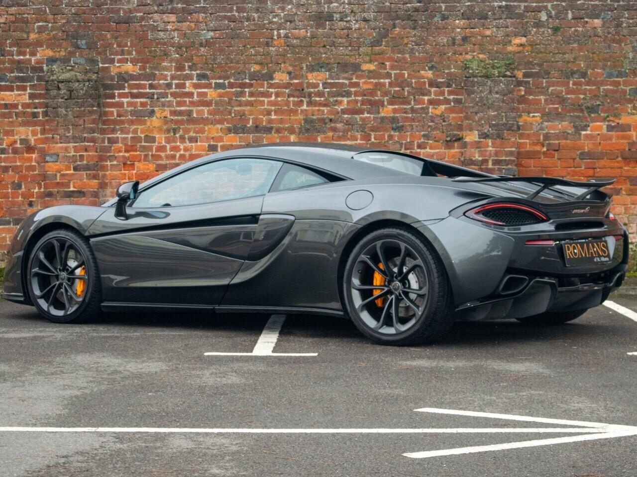 Mclaren 540c view 34