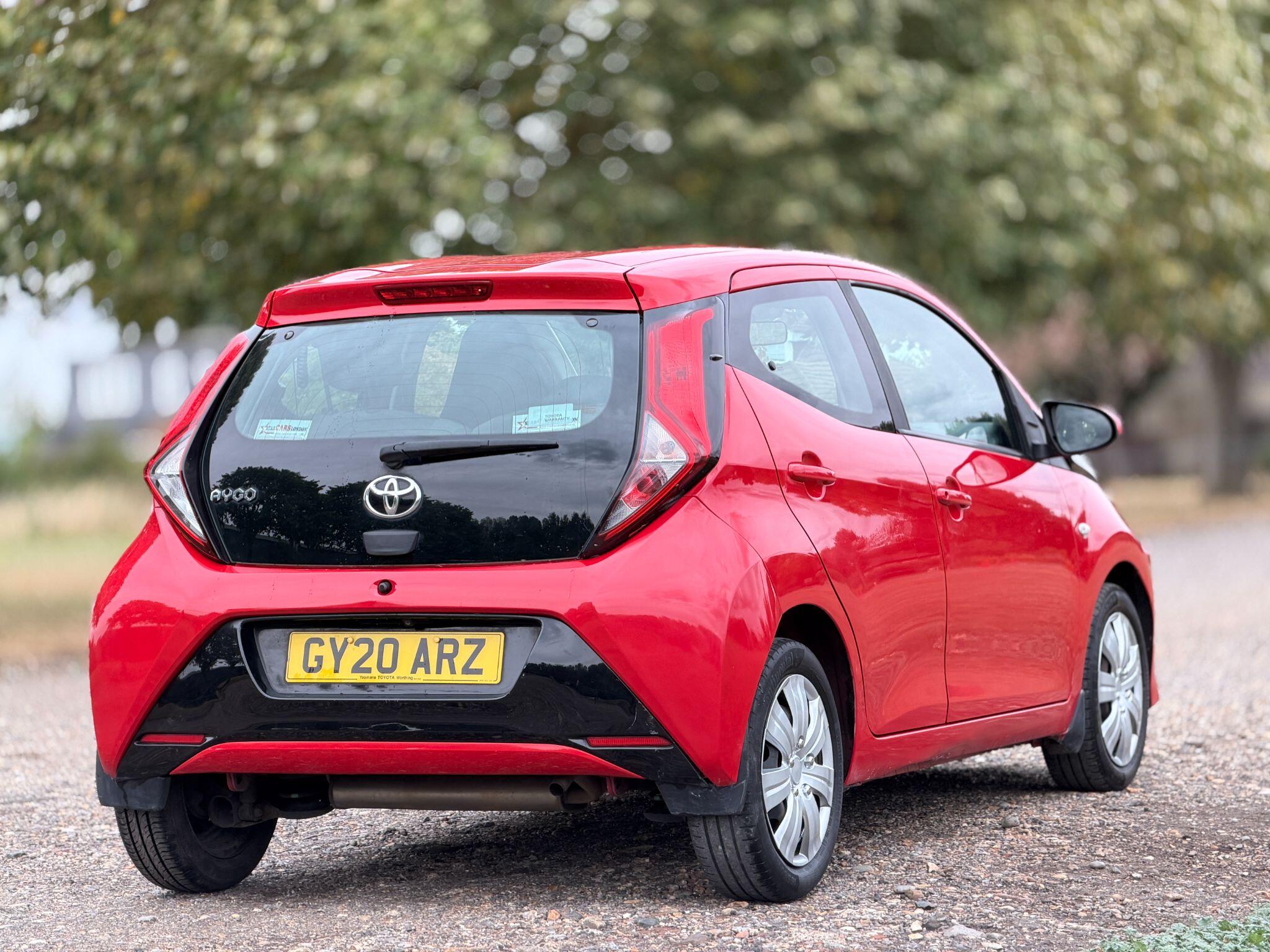 Toyota Aygo view 8
