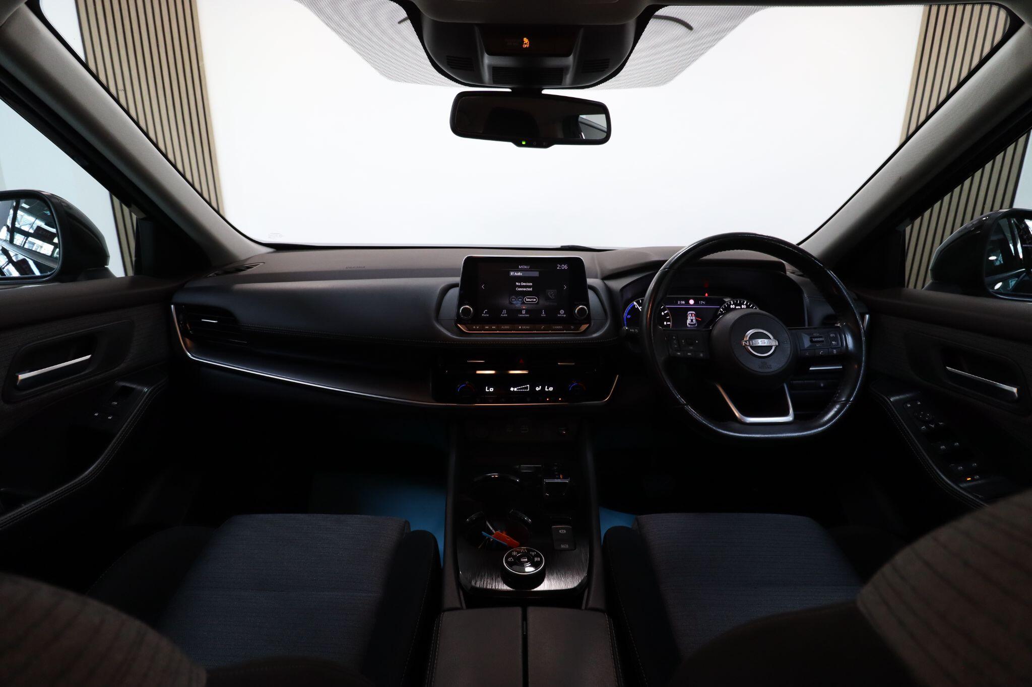 Nissan X-Trail view 44