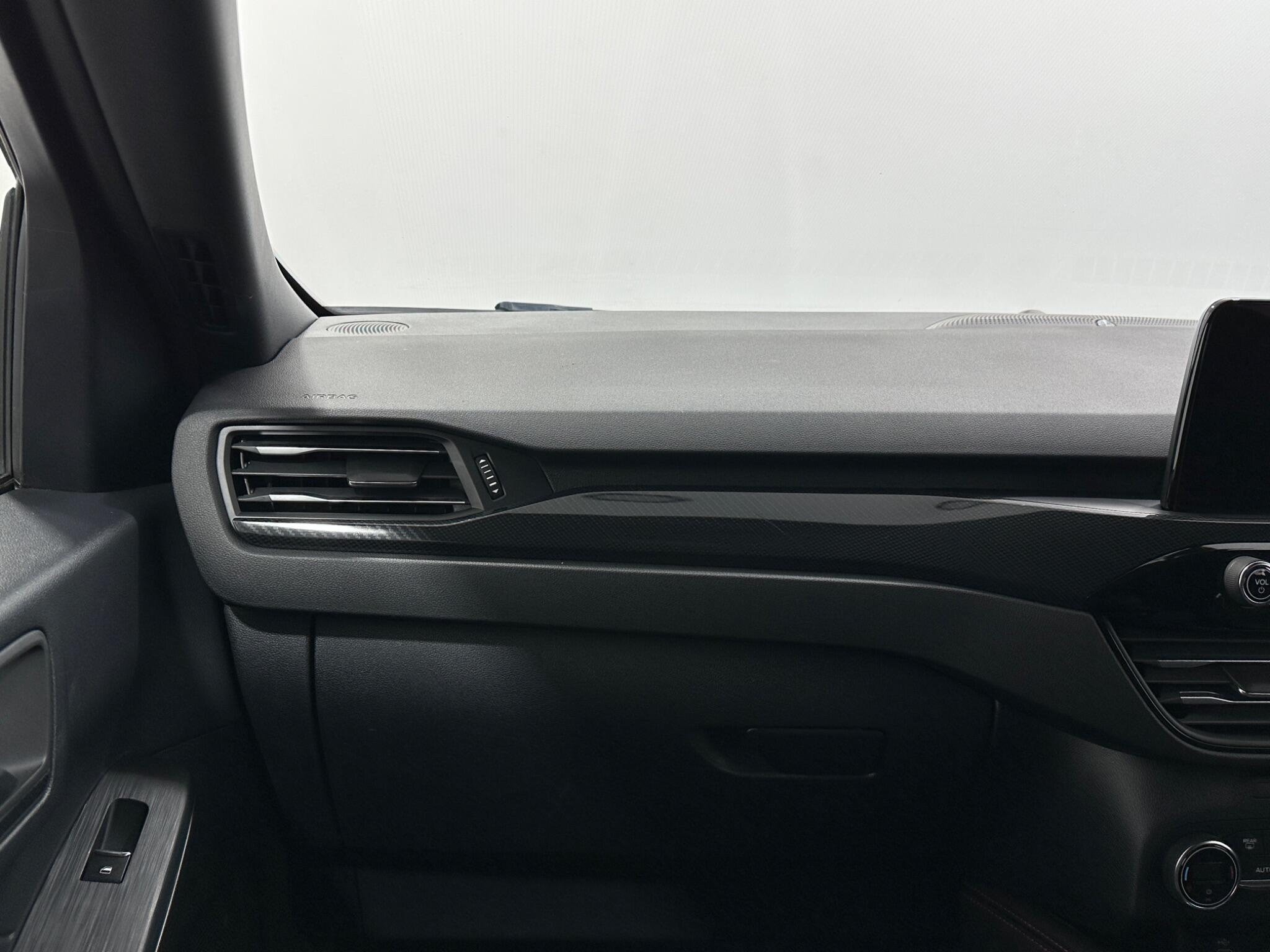 Ford Kuga view 29