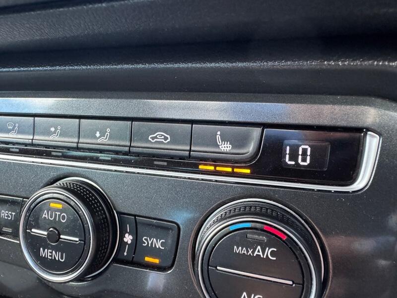 Volkswagen Tiguan view 31