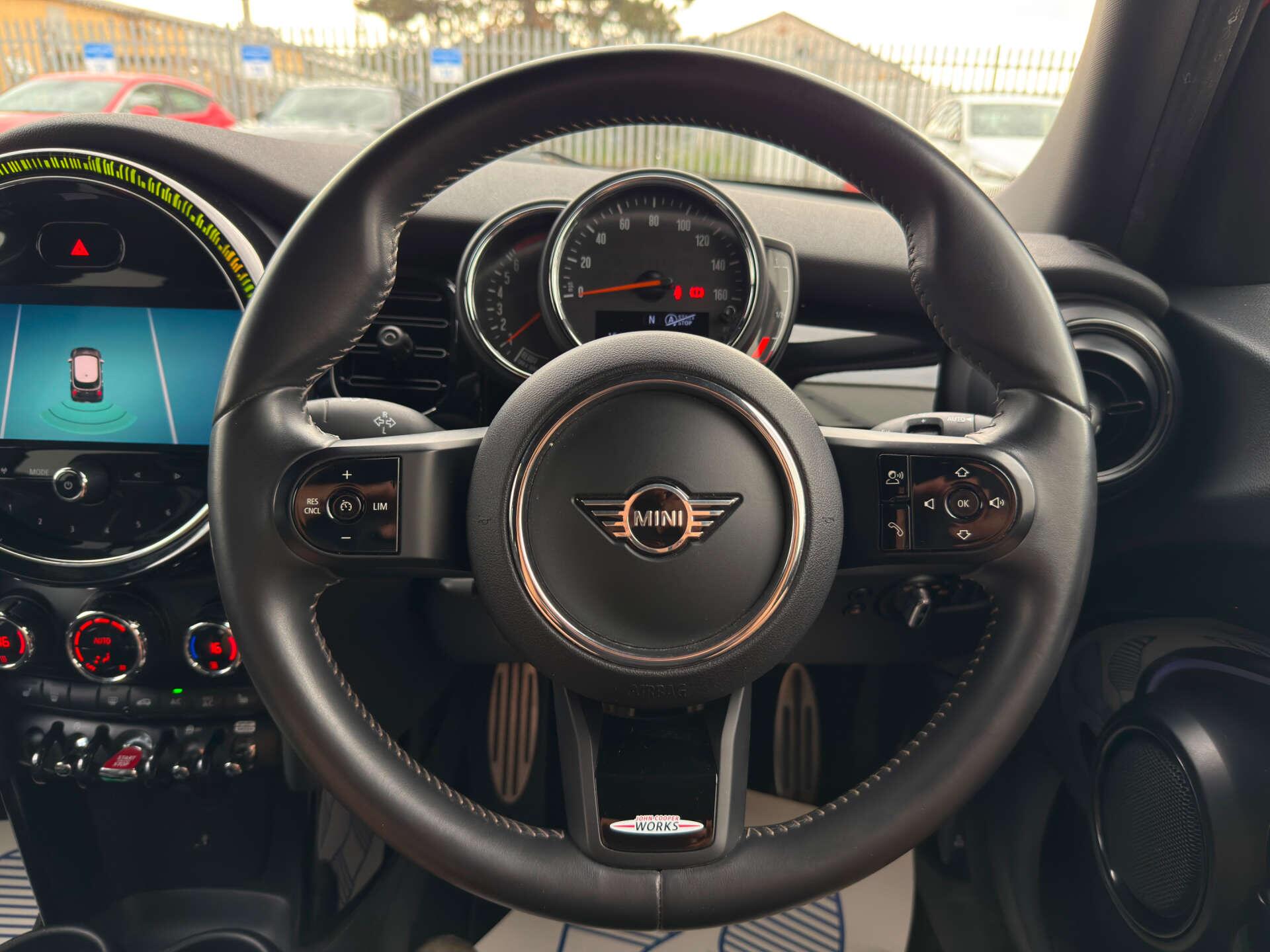 Mini Cooper view 53