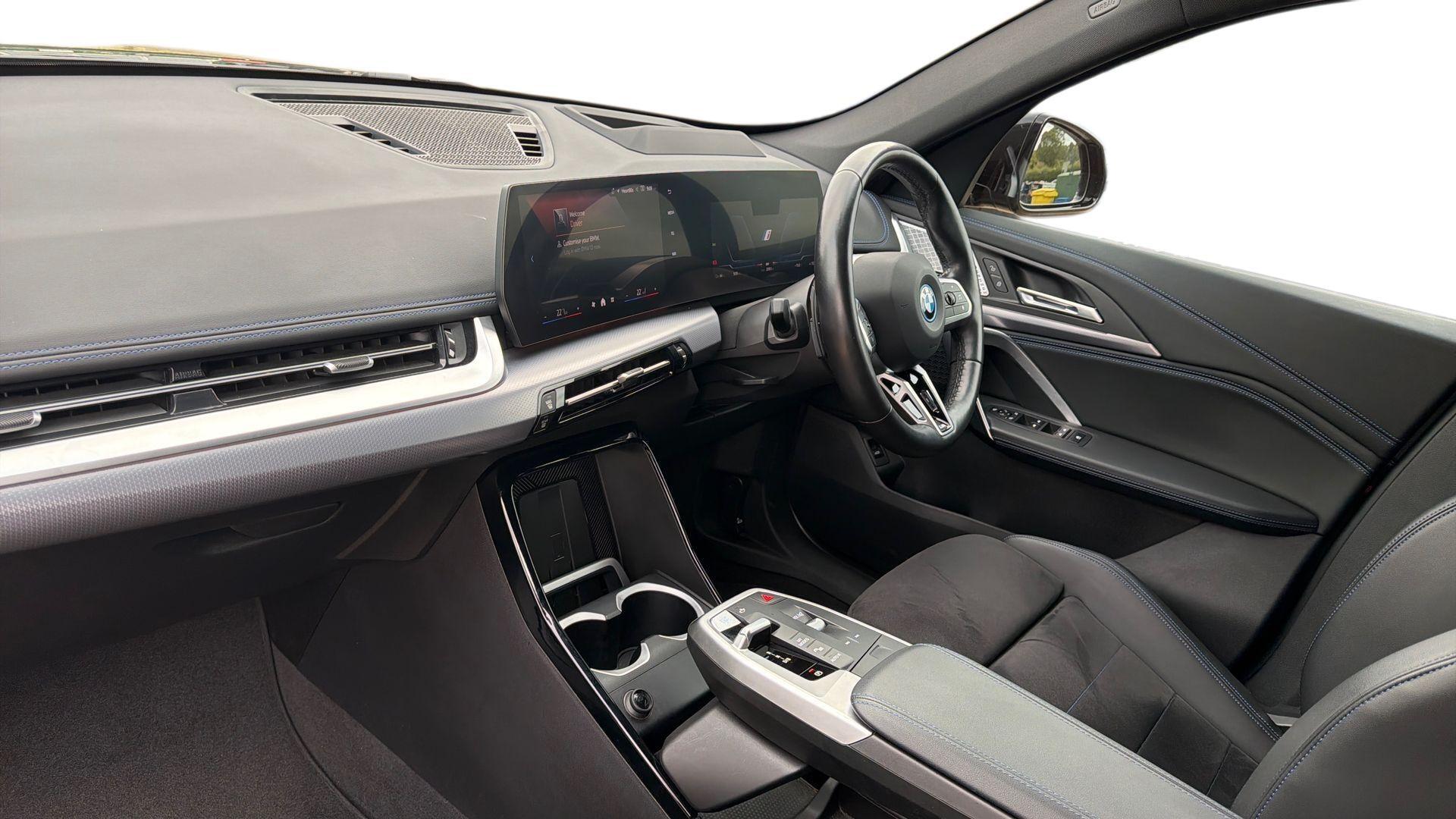 BMW iX1 view 7
