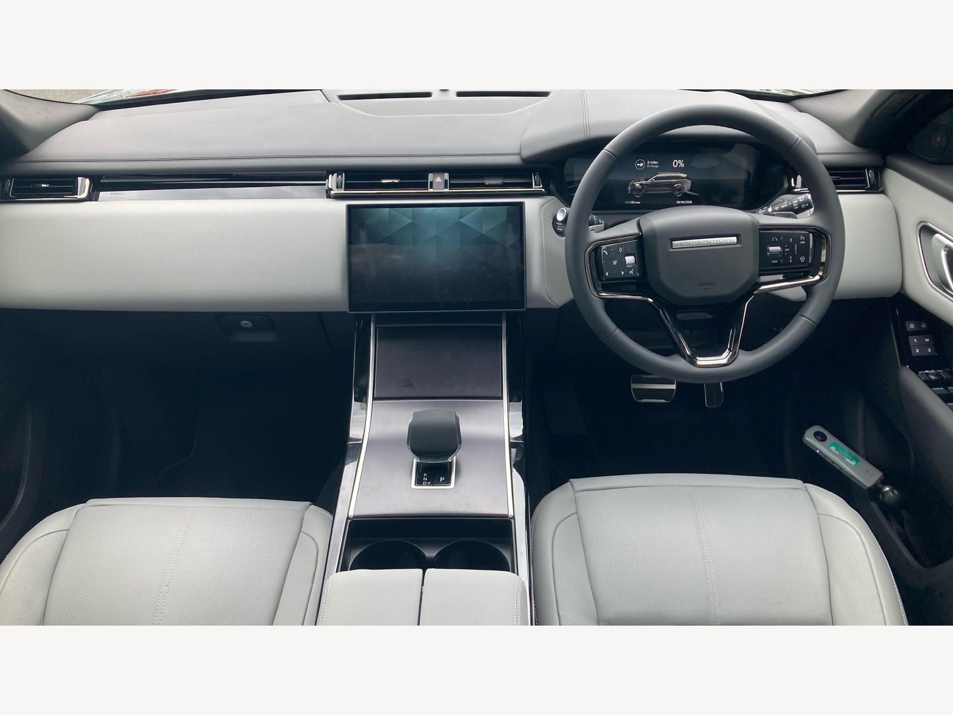 Land Rover Range Rover Velar view 11