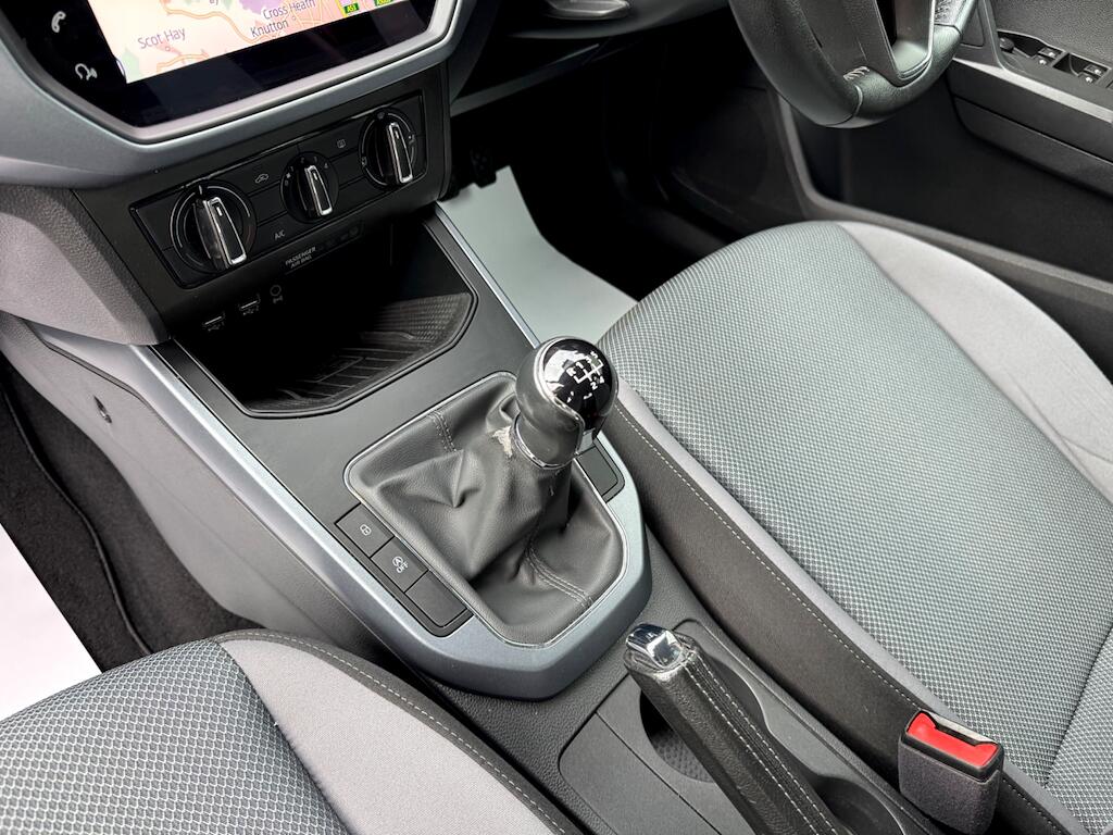 Seat Arona view 24