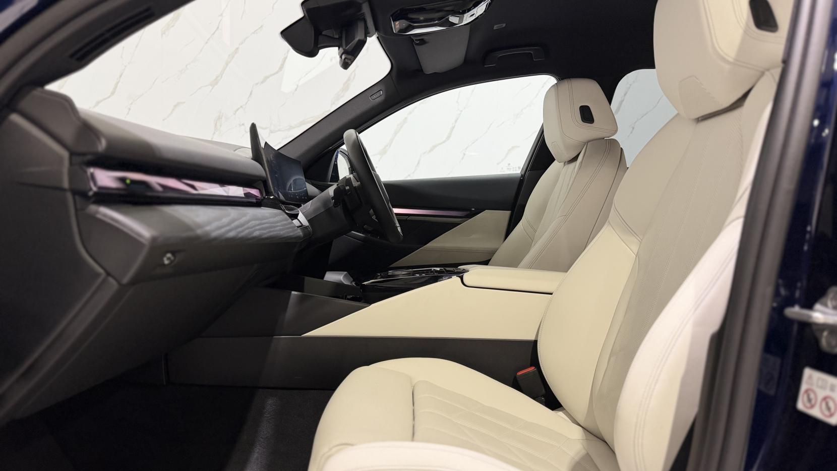 BMW I5 view 7