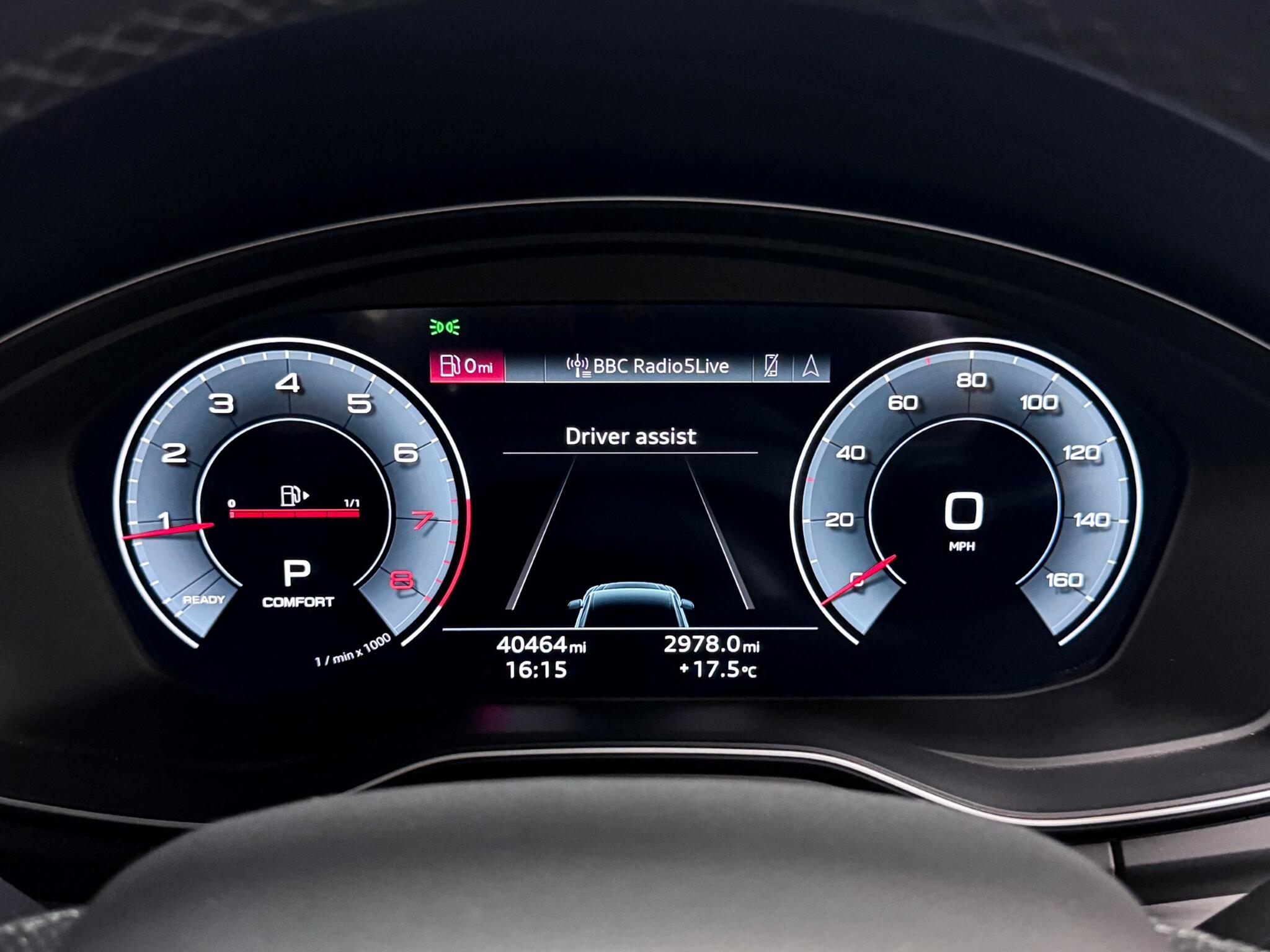 Audi Q5 view 17