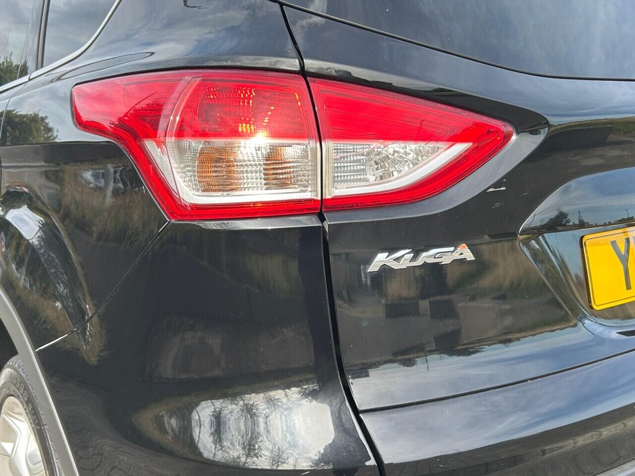 Ford Kuga view 12