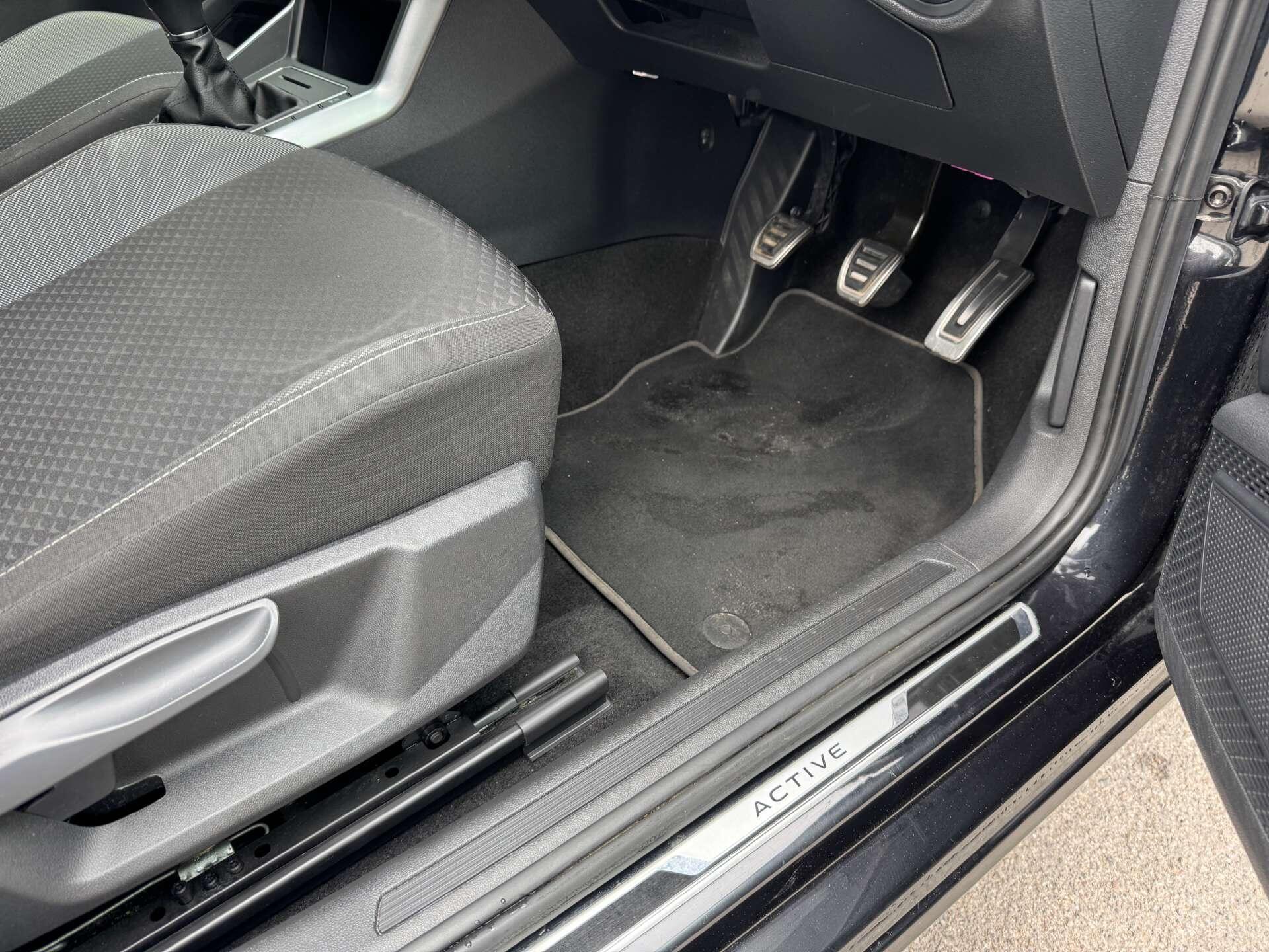 Volkswagen Polo view 37