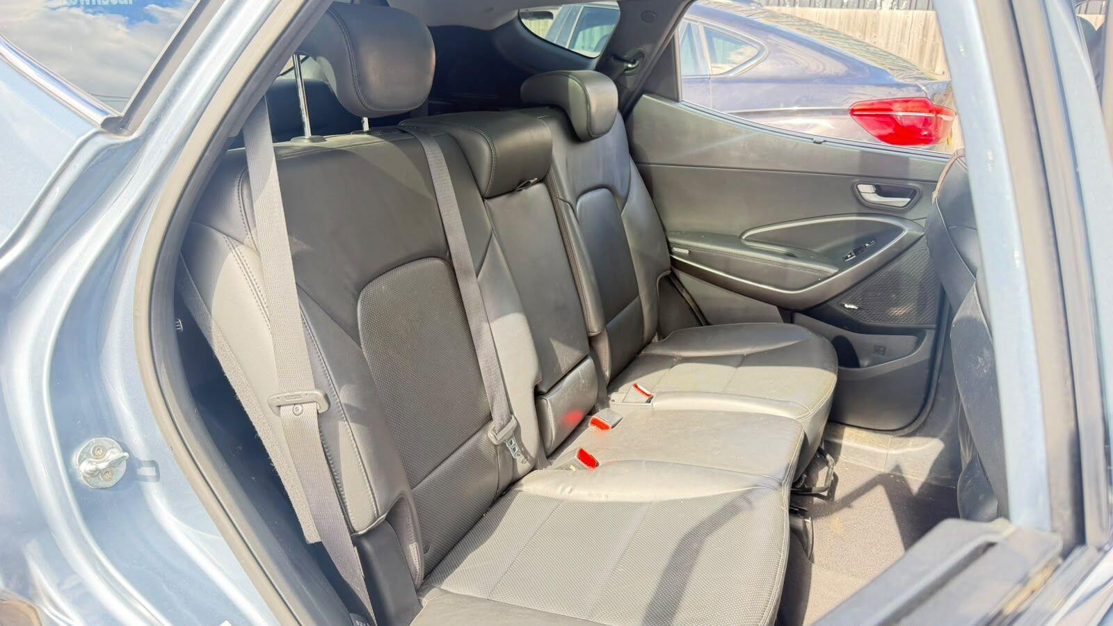 Hyundai Santa Fe view 13