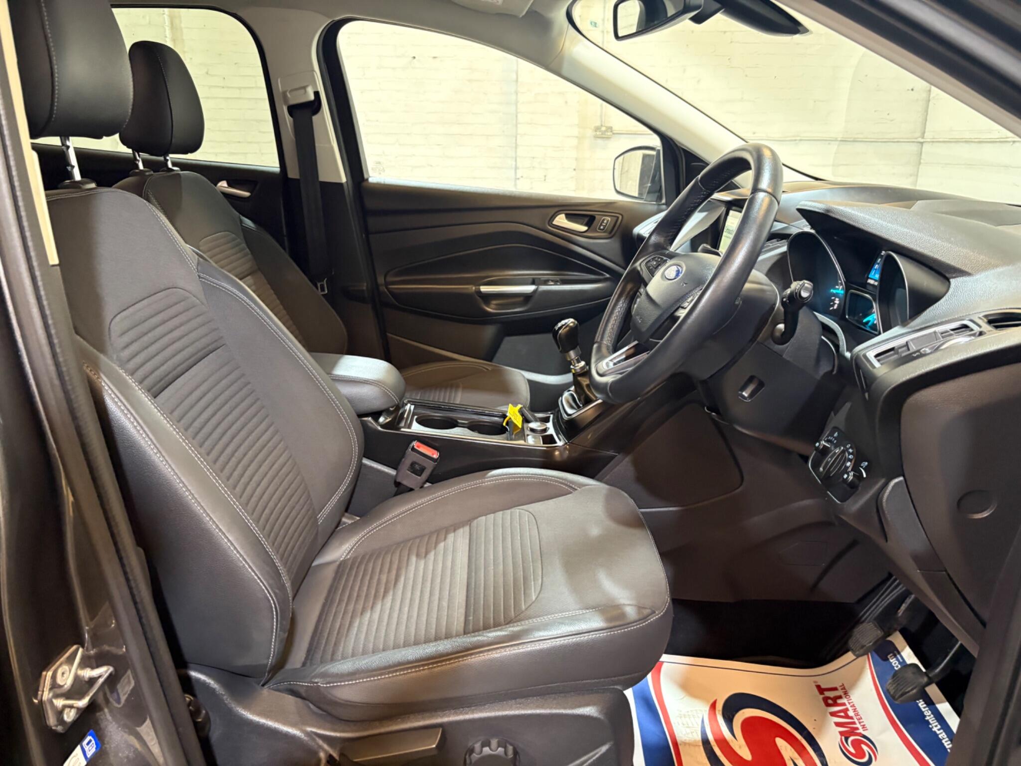 Ford Kuga view 23