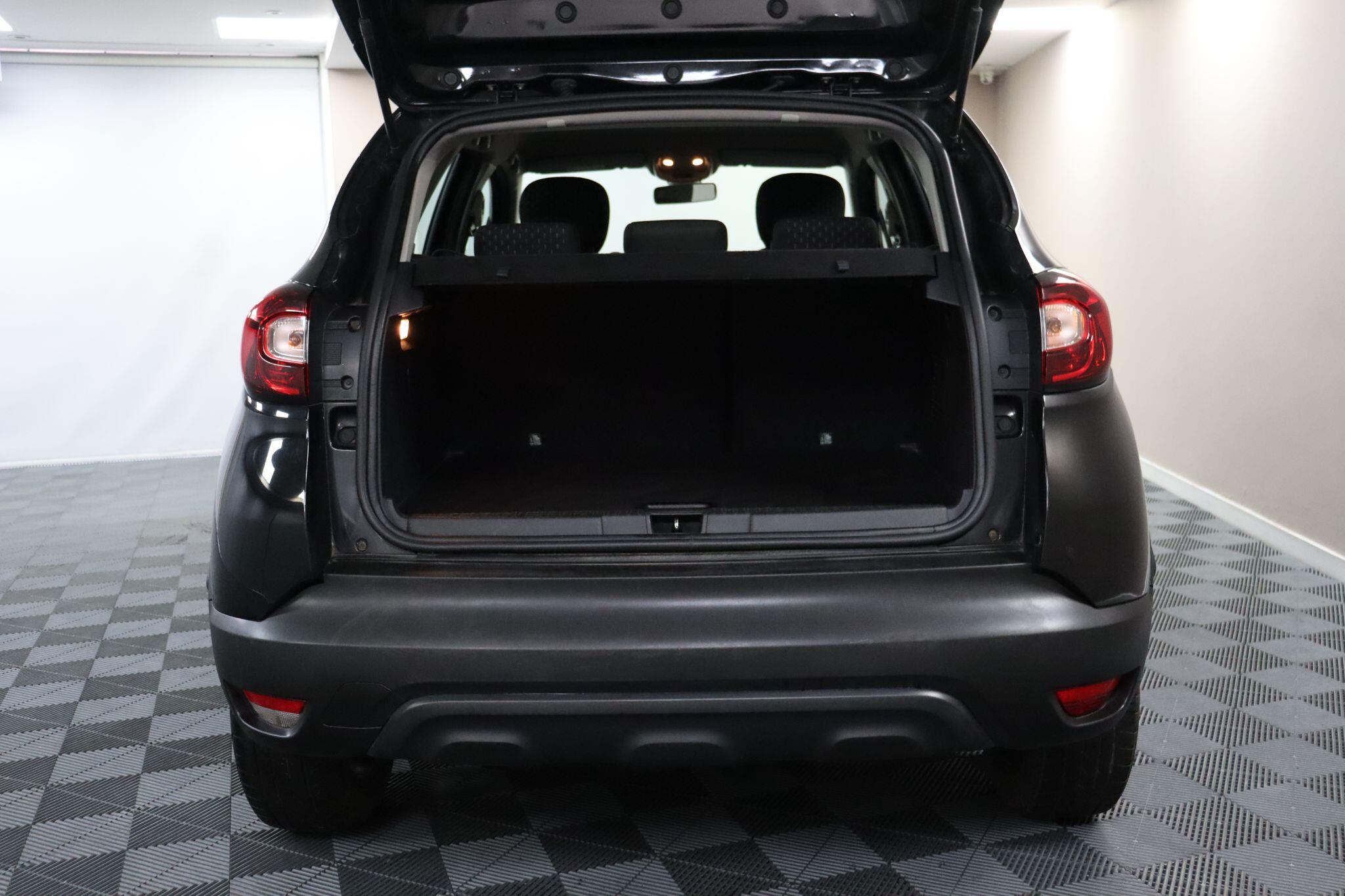 Renault Captur view 14