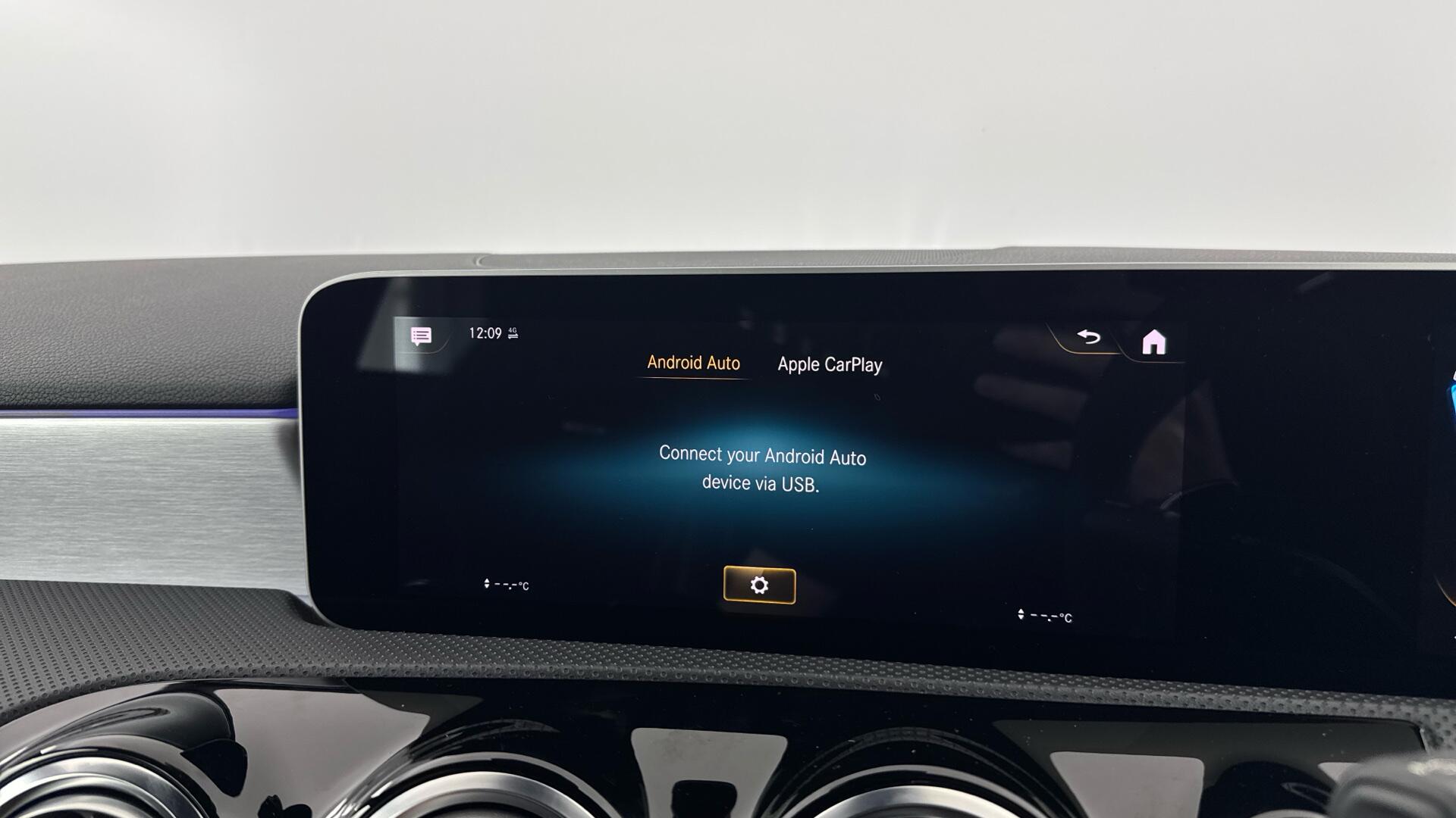 Mercedes-Benz A-Class view 30