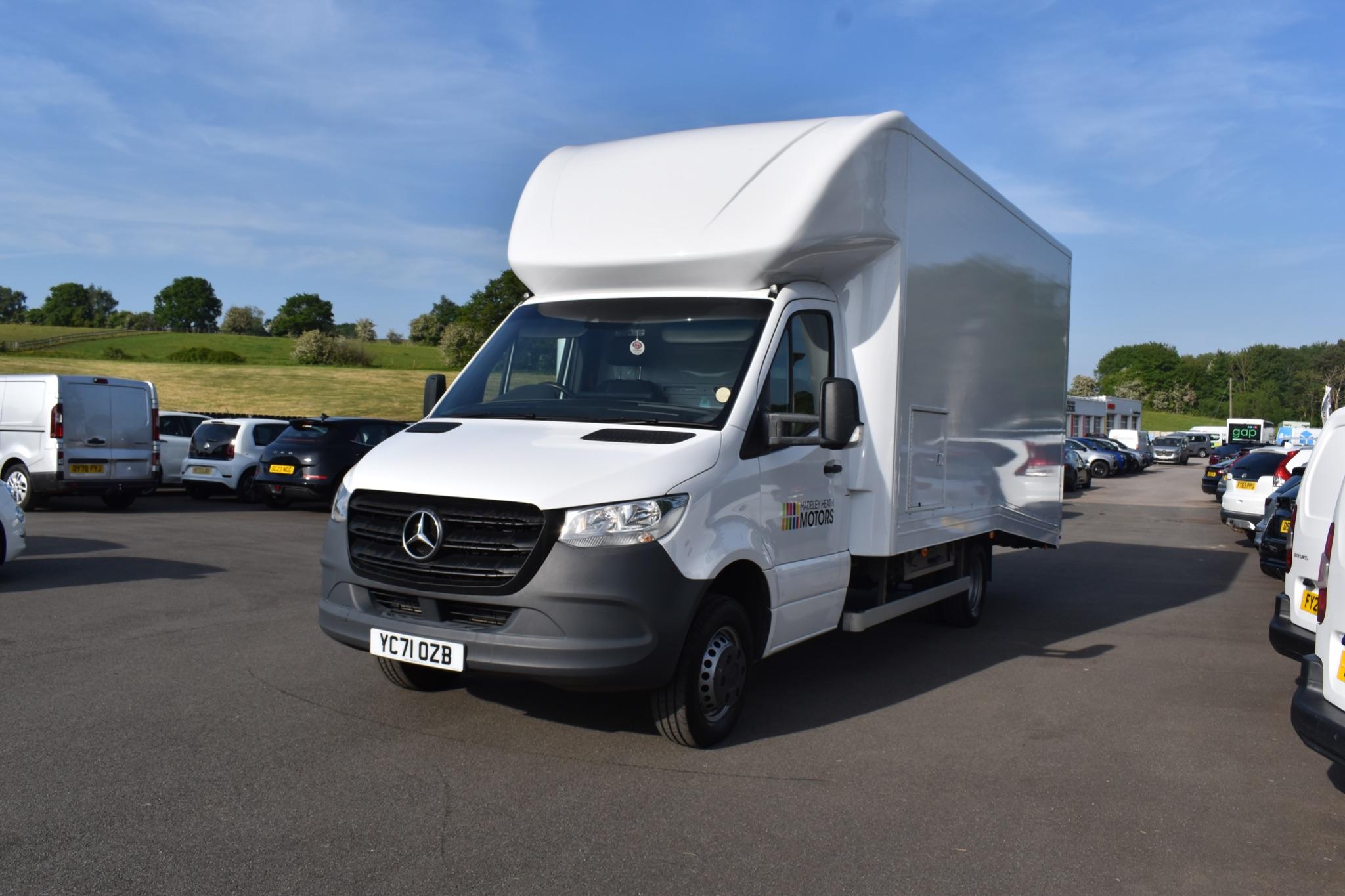 Sprinter - 2.1 516 CDI RWD L2 Euro 6 (s/s) 2dr - Image 4