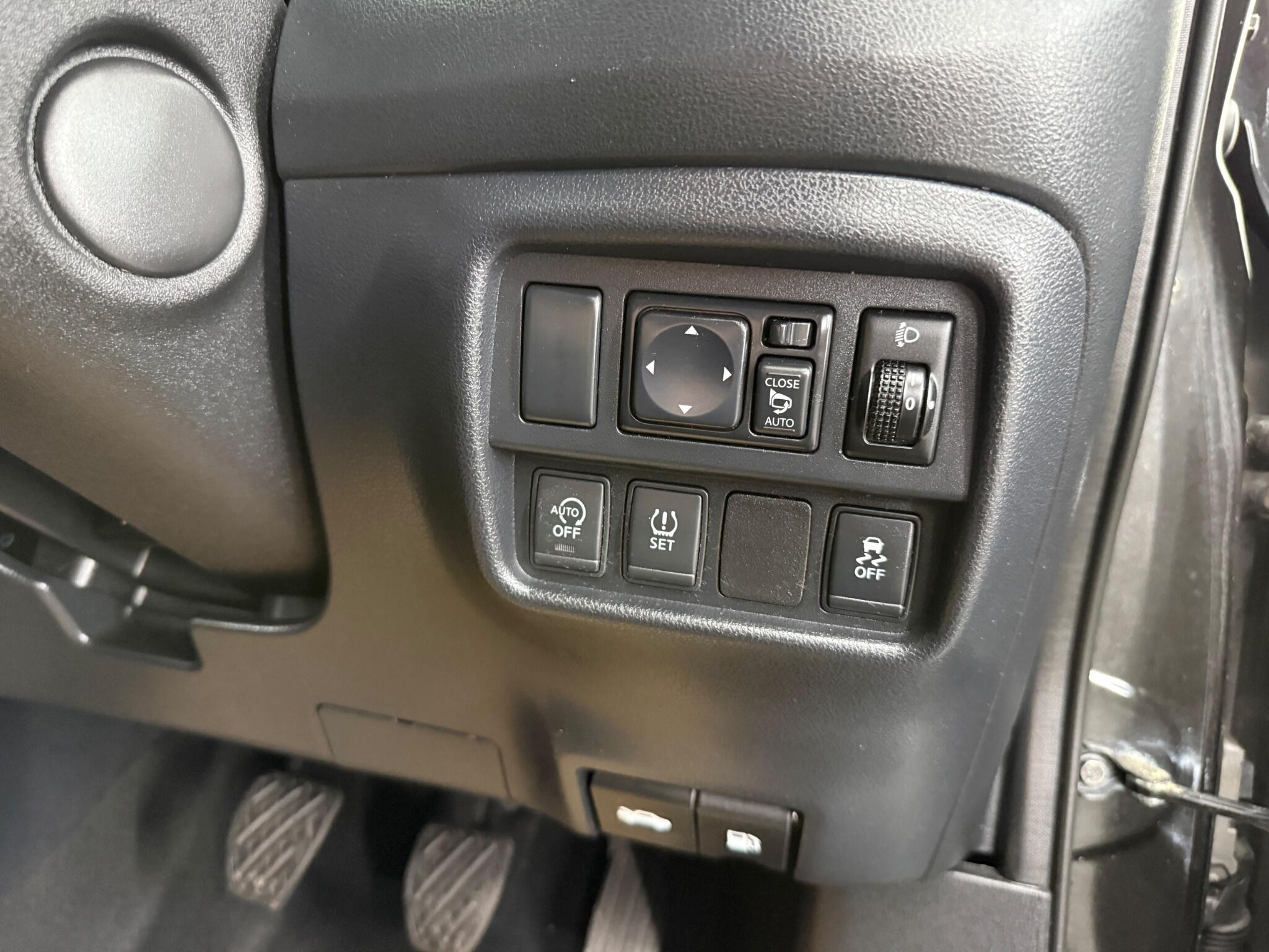 Nissan Juke view 45
