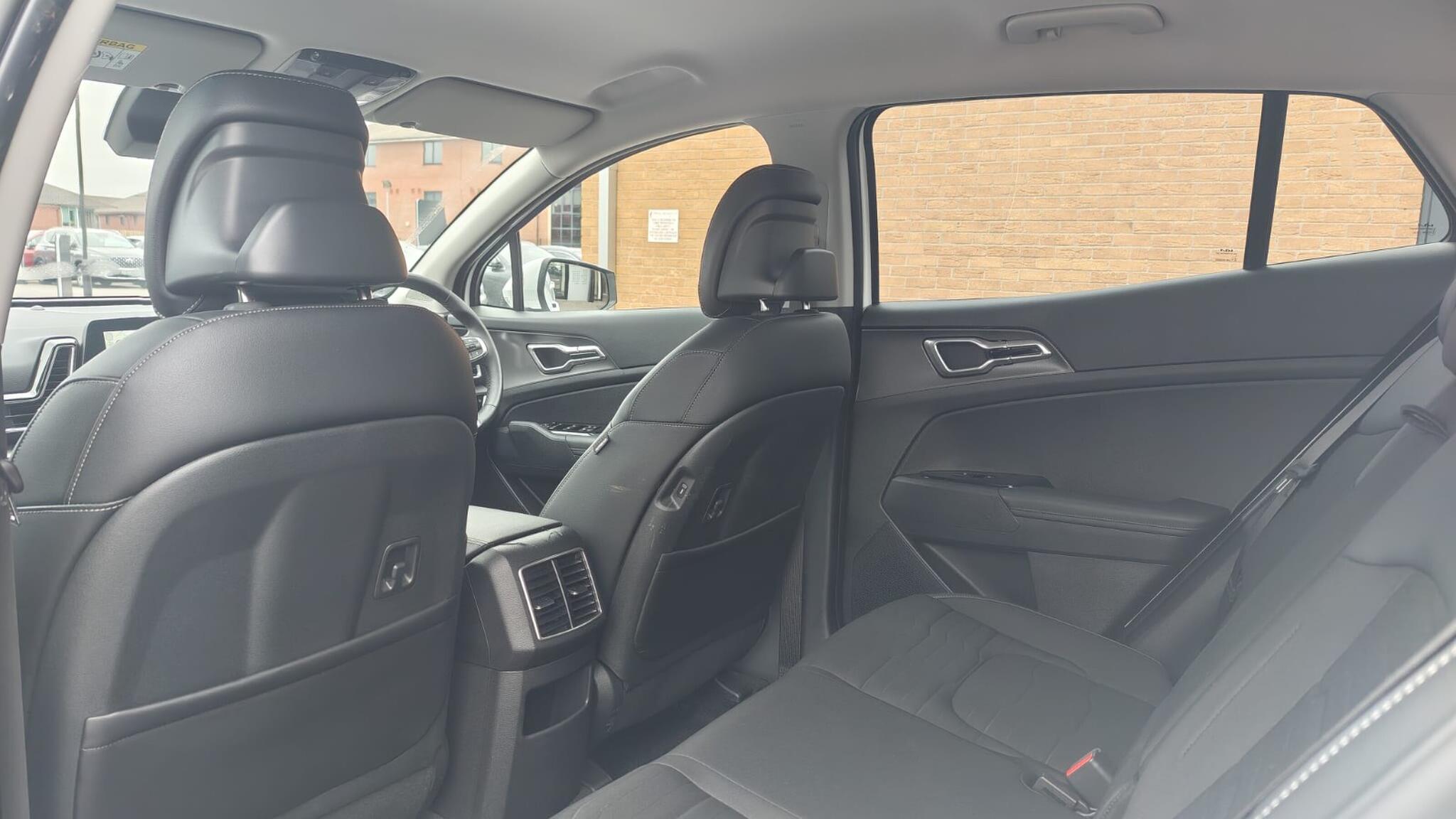 Kia Sportage view 24