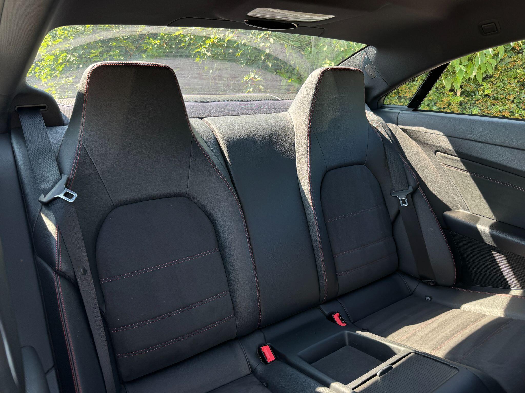 Mercedes-Benz E Class view 14