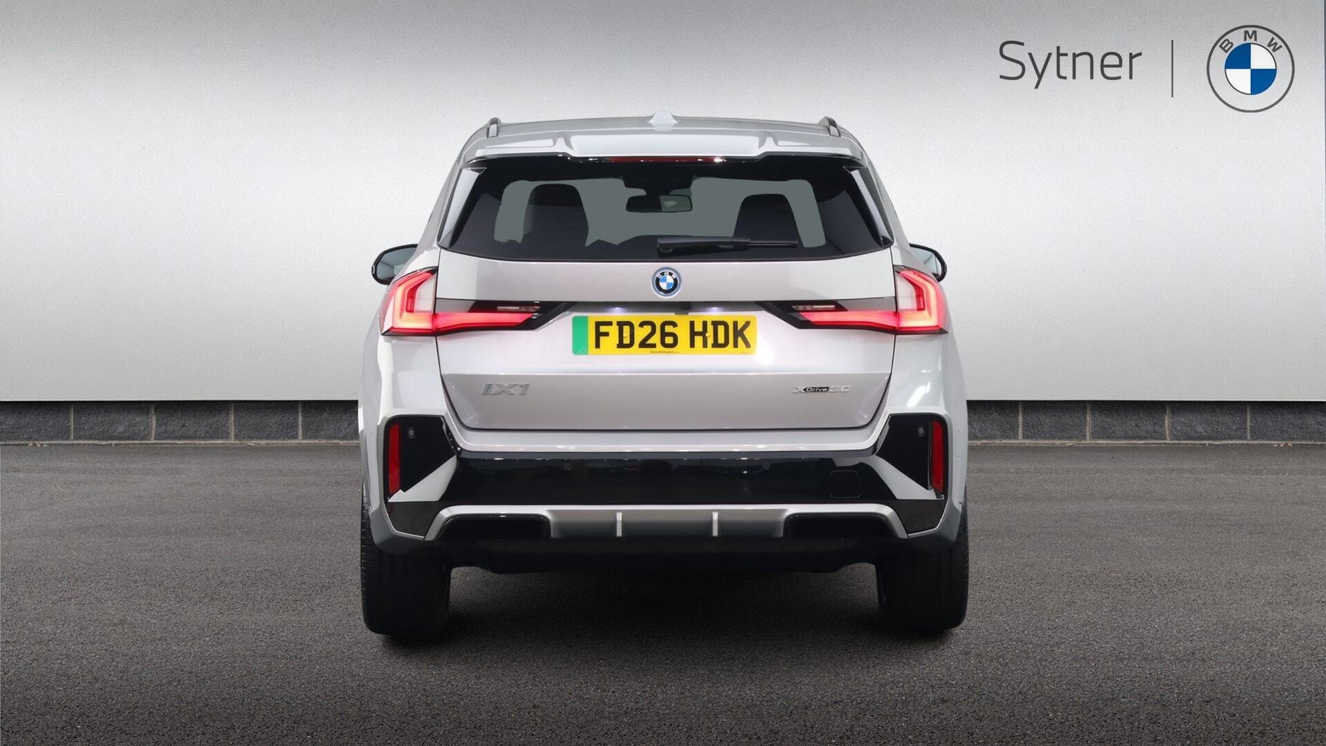 BMW Ix1 view 15