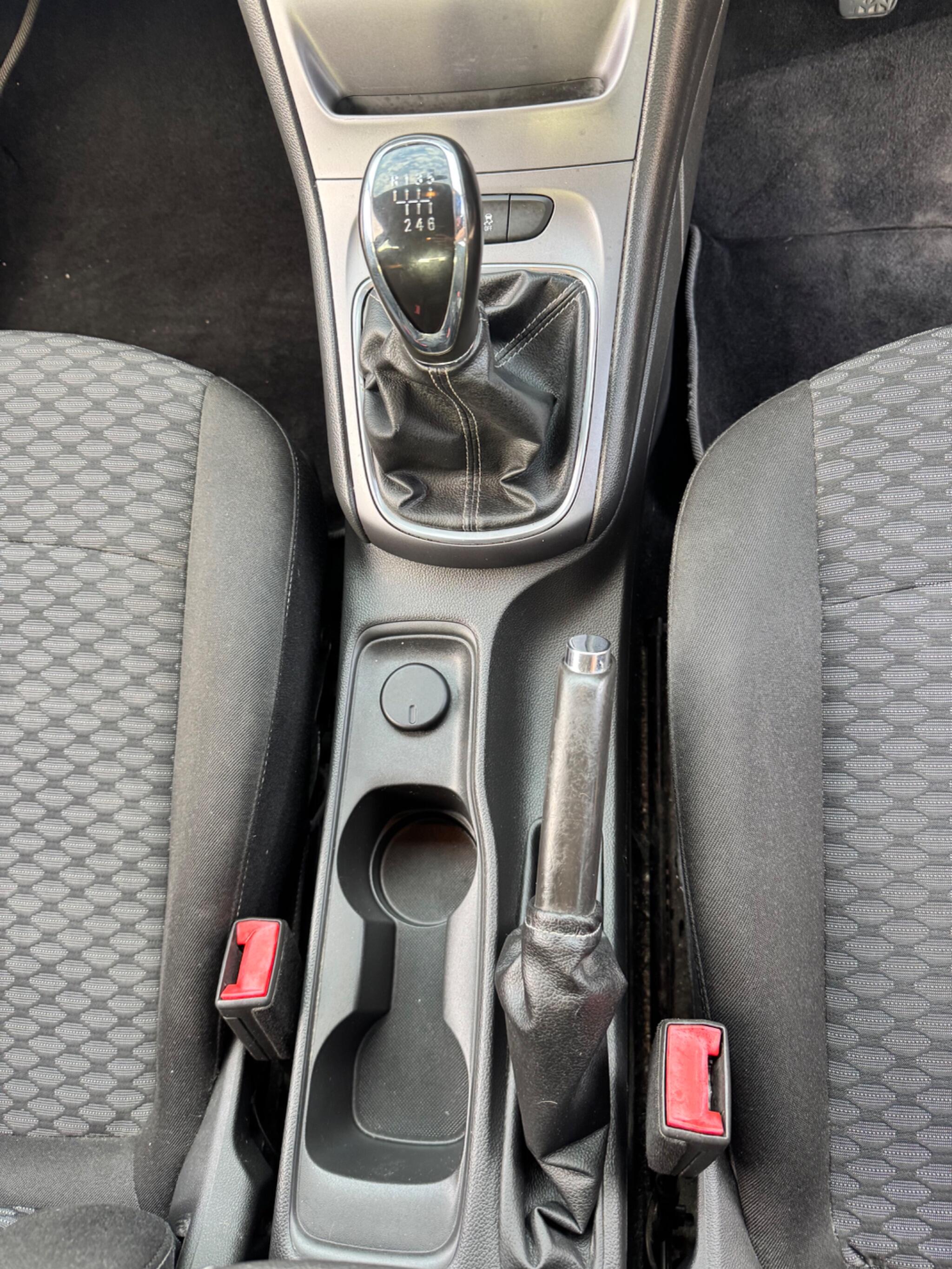 Vauxhall Astra view 17