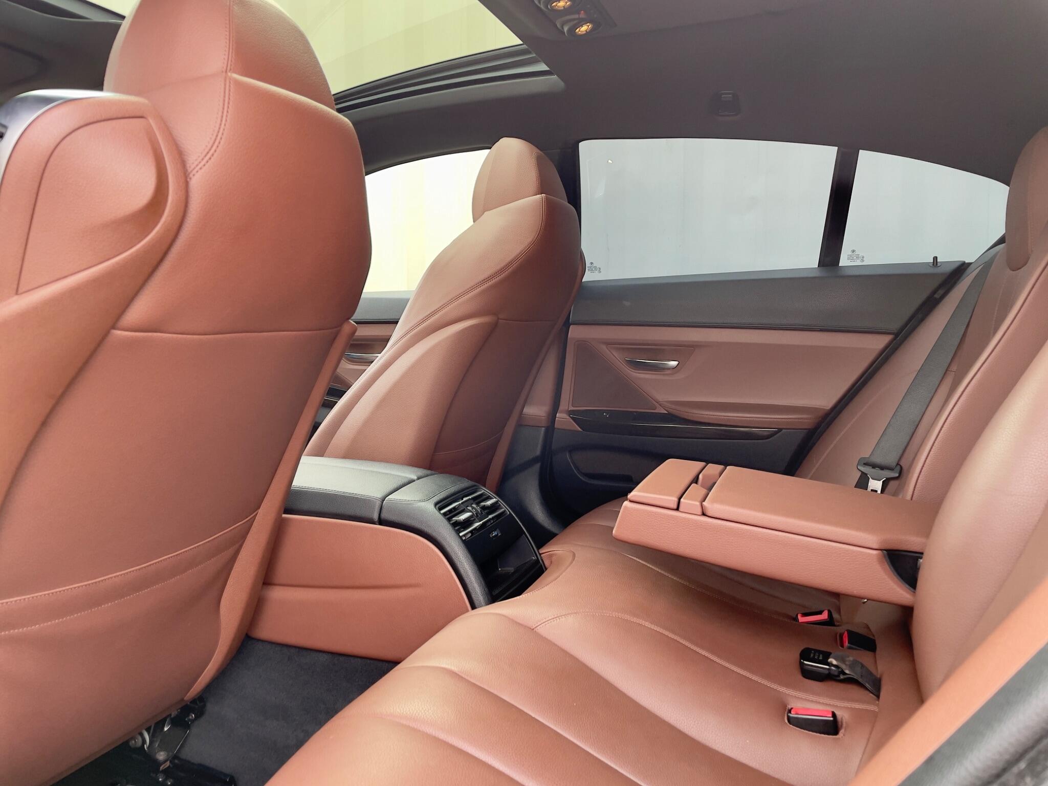 BMW 6 Series view 44