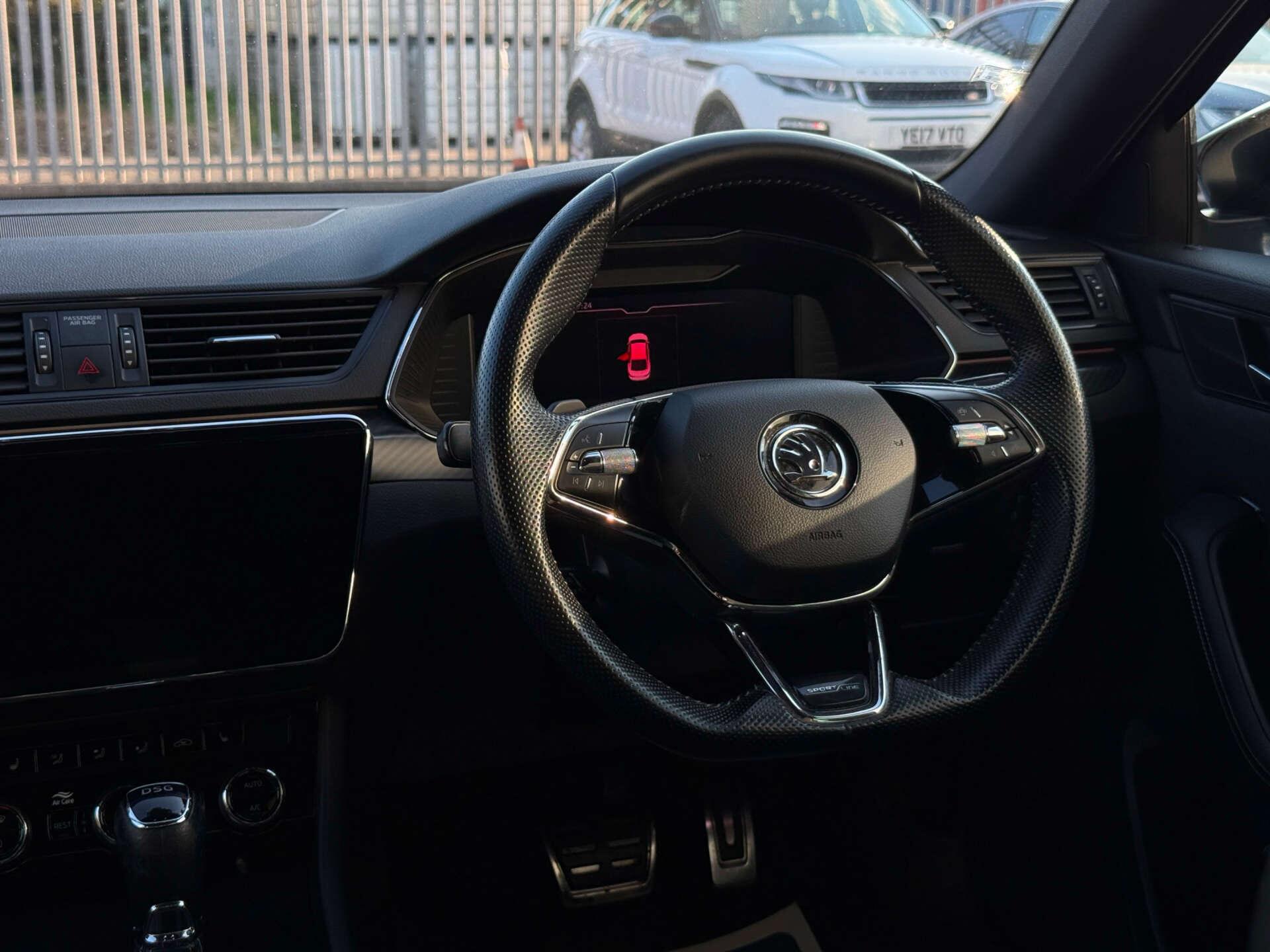 Skoda Superb view 52