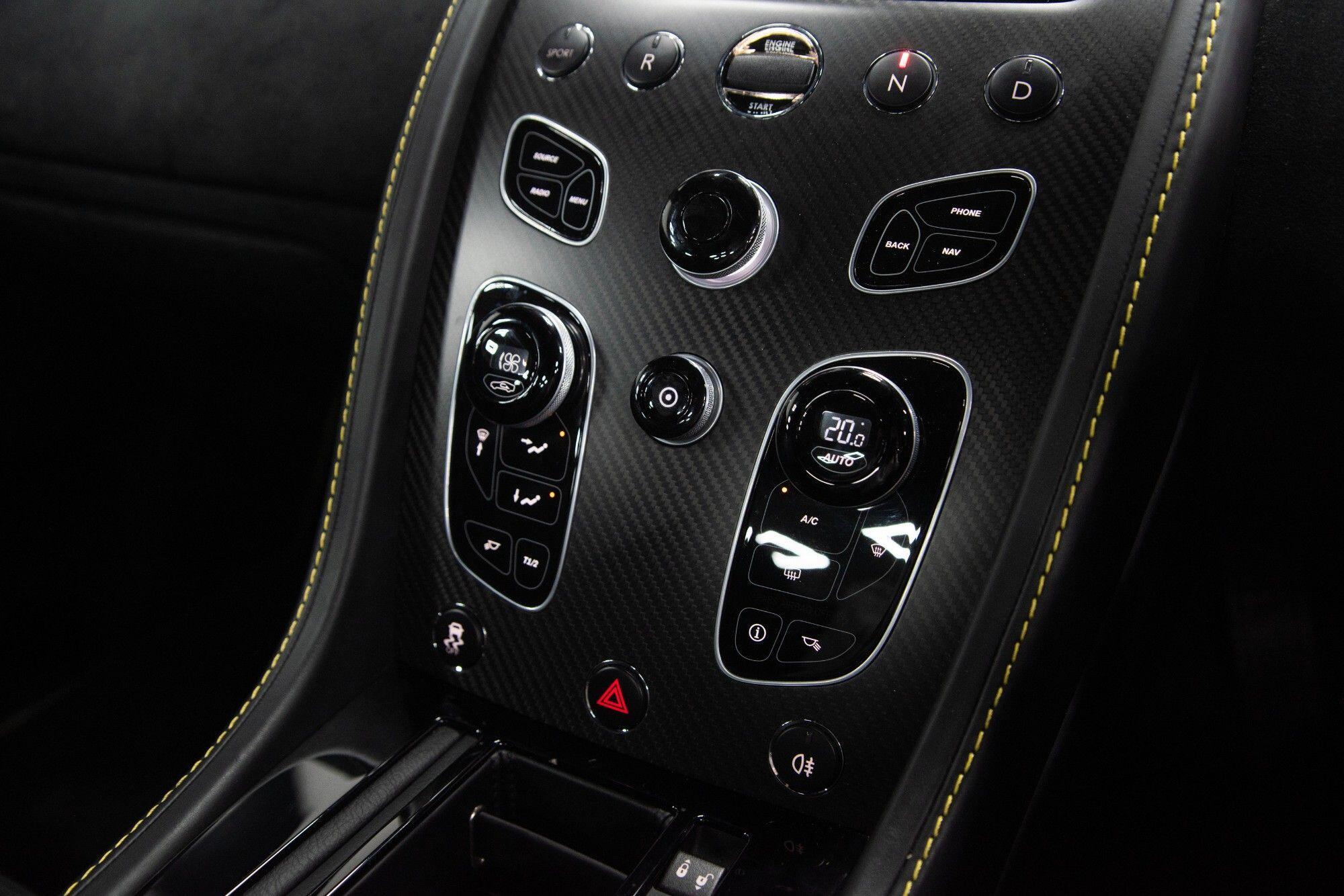 Aston Martin Vantage view 48