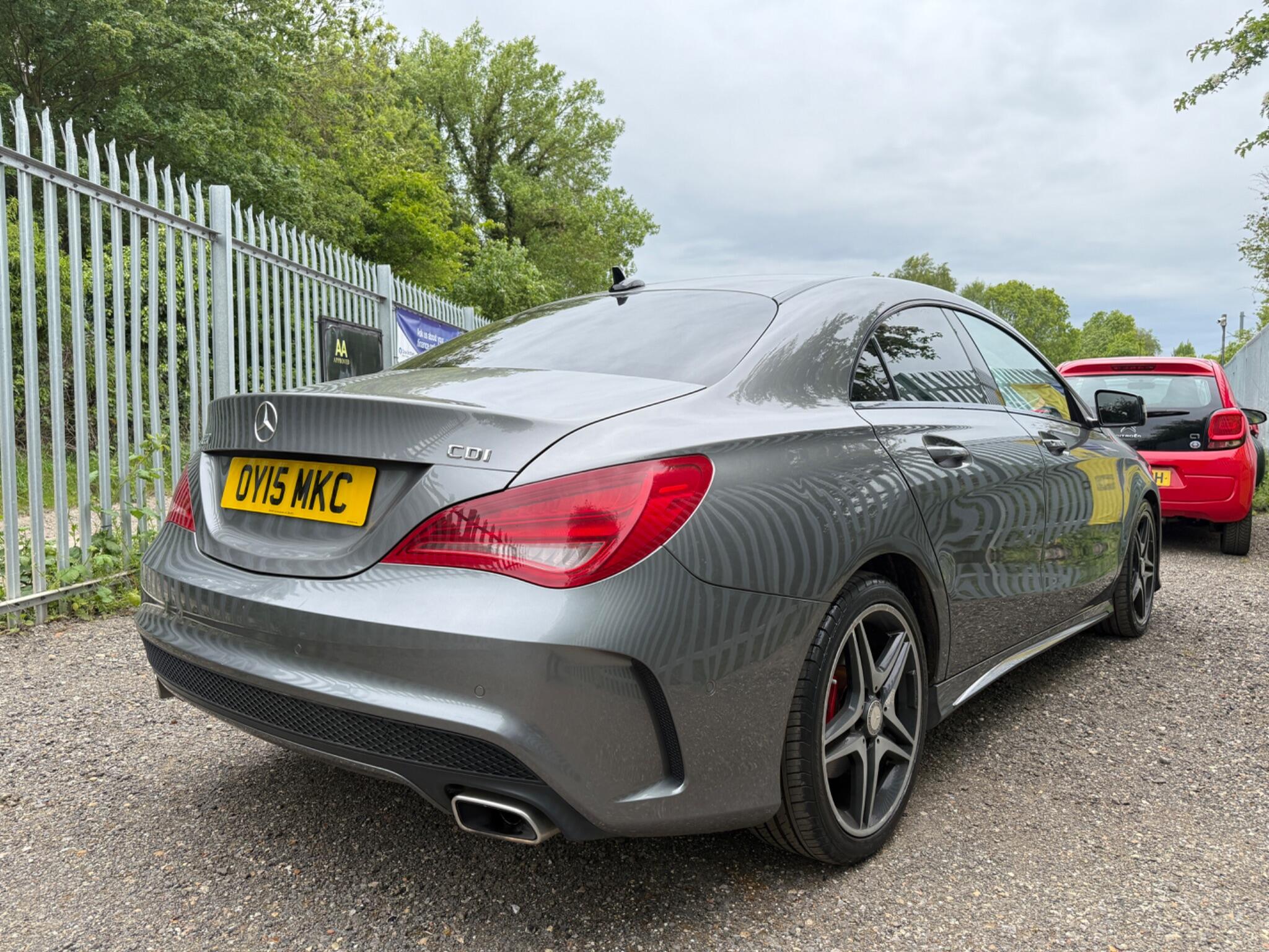 2015 Mercedes-Benz CLA image 18