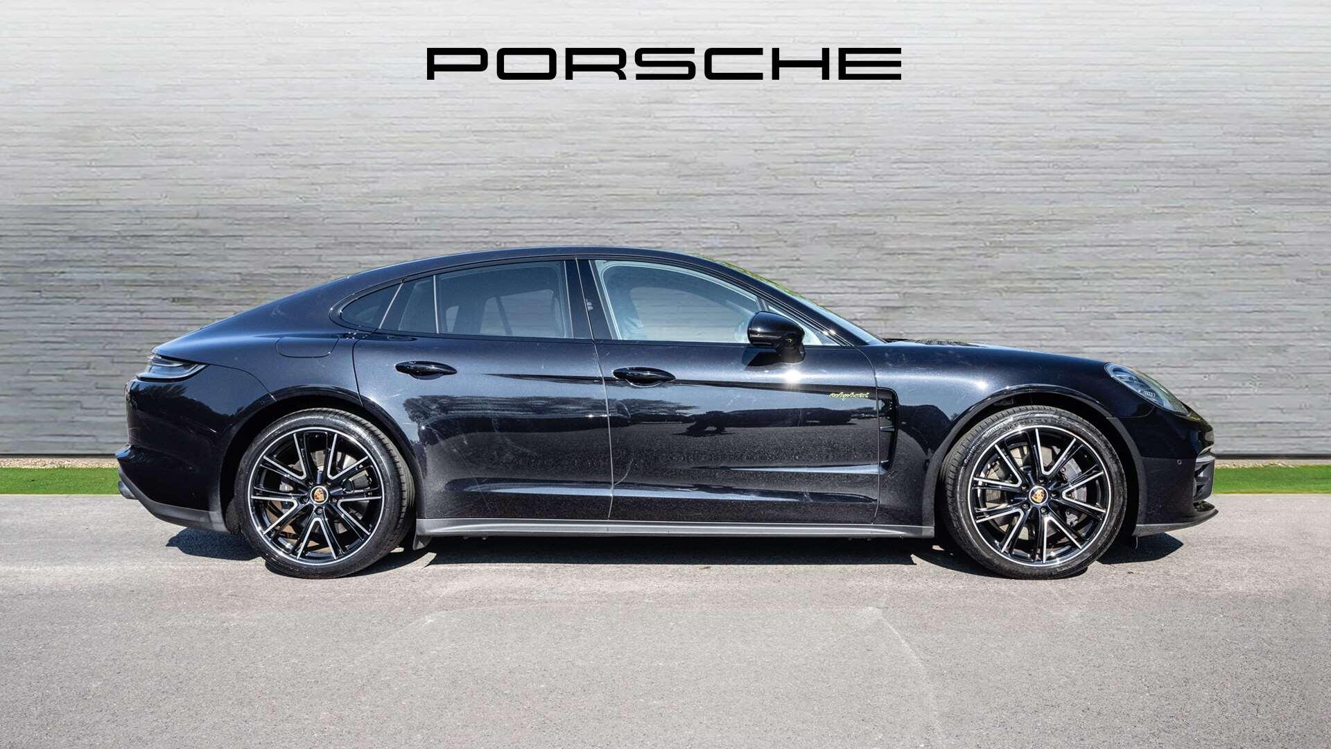 Porsche Panamera view 6