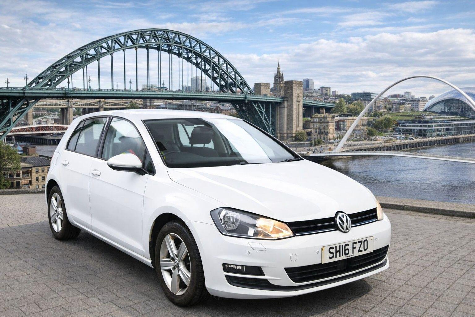 2016 Volkswagen Golf in White for sale