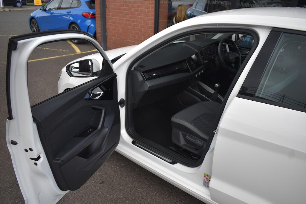 Audi A1 view 35