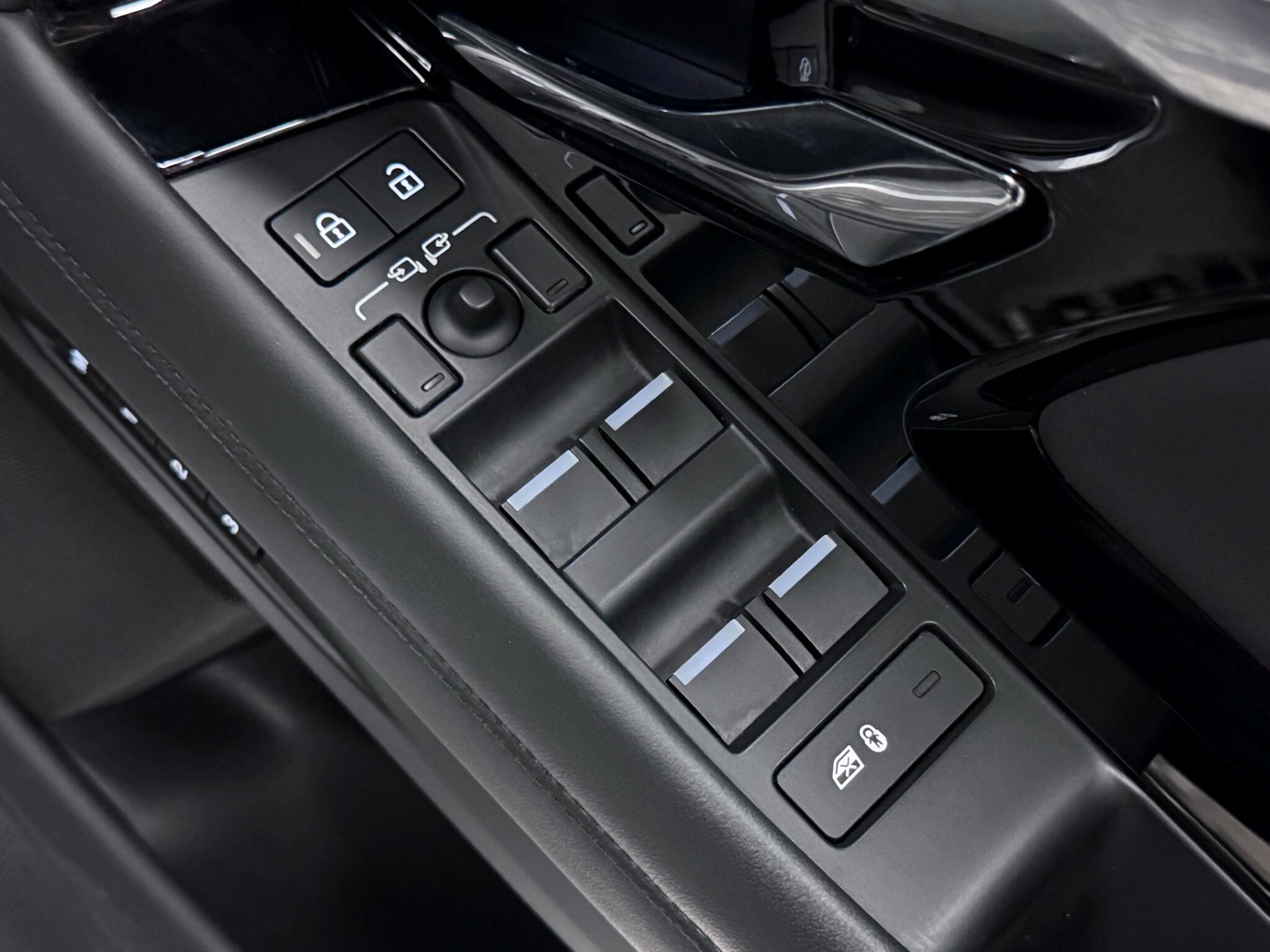 Land Rover Range Rover Evoque view 27