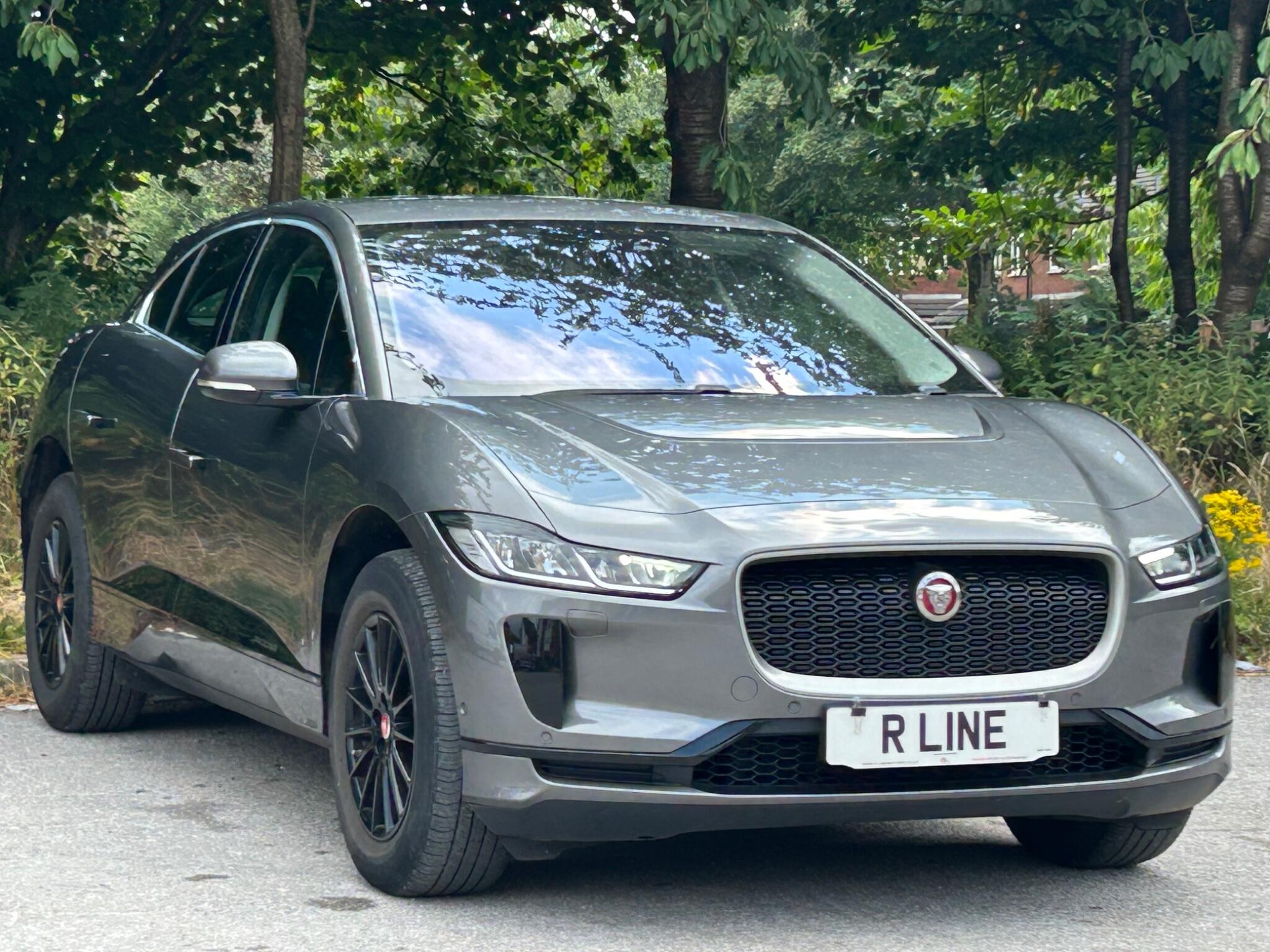Jaguar I-Pace view 3
