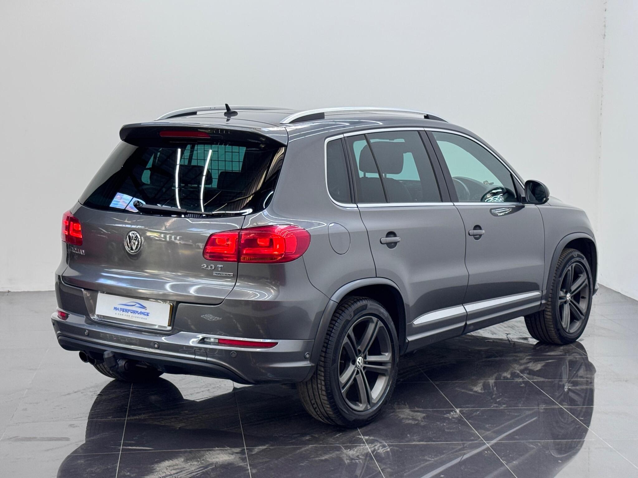 Volkswagen Tiguan view 40