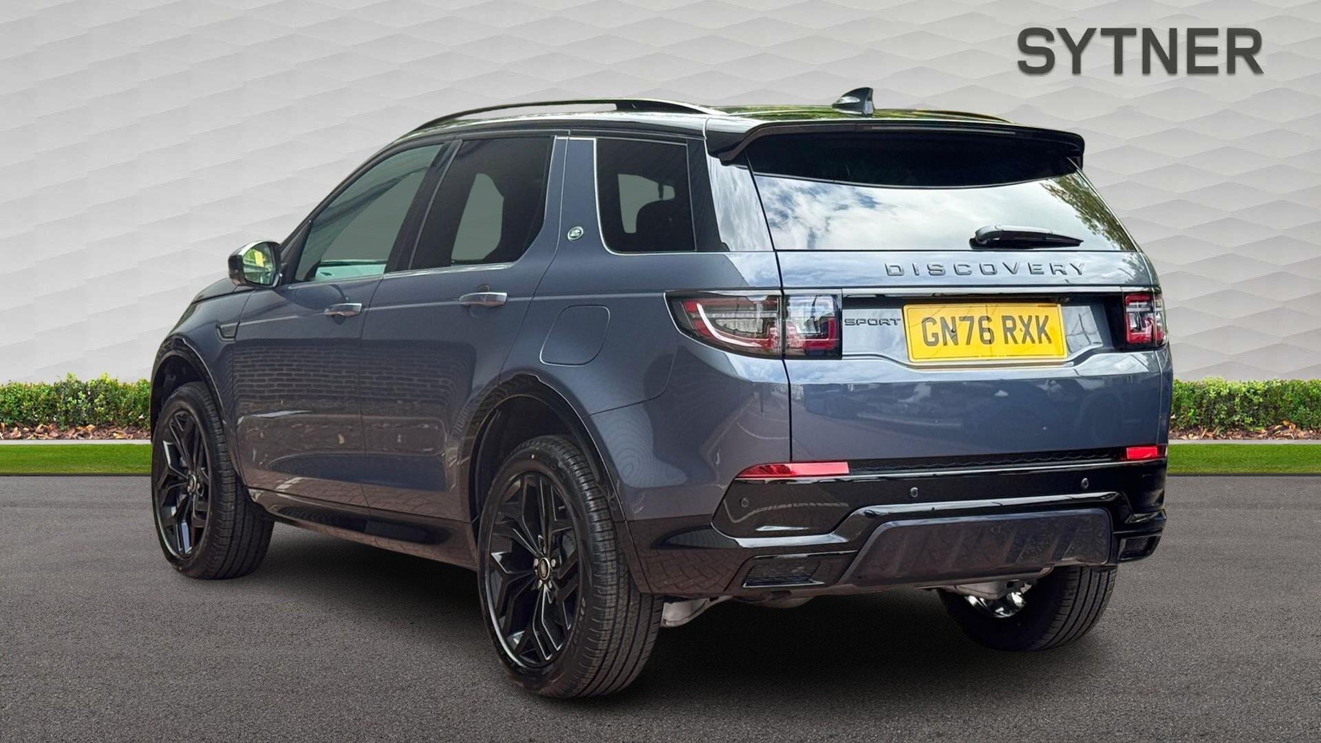Land Rover Discovery Sport view 2