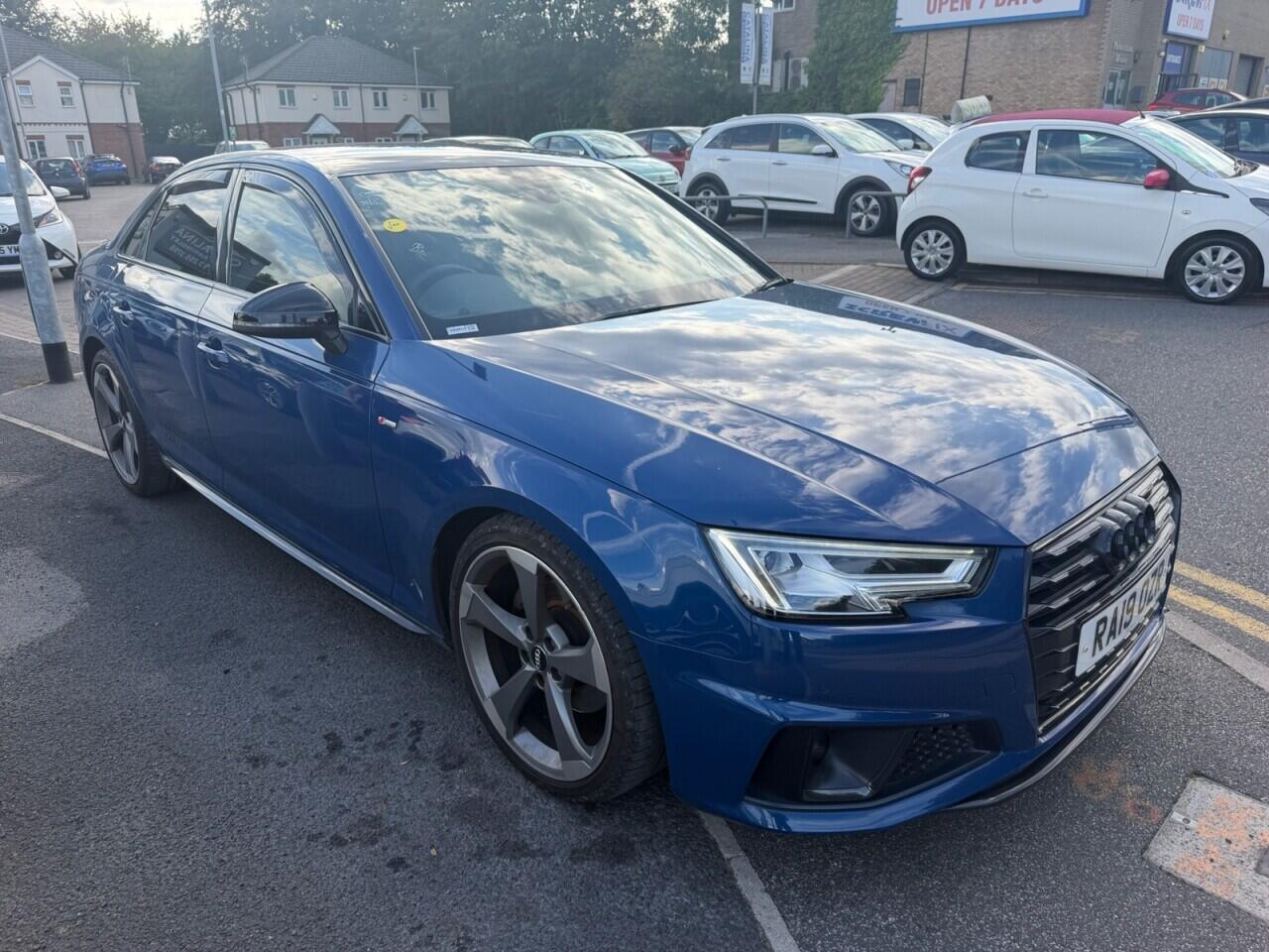 Audi A4 view 3