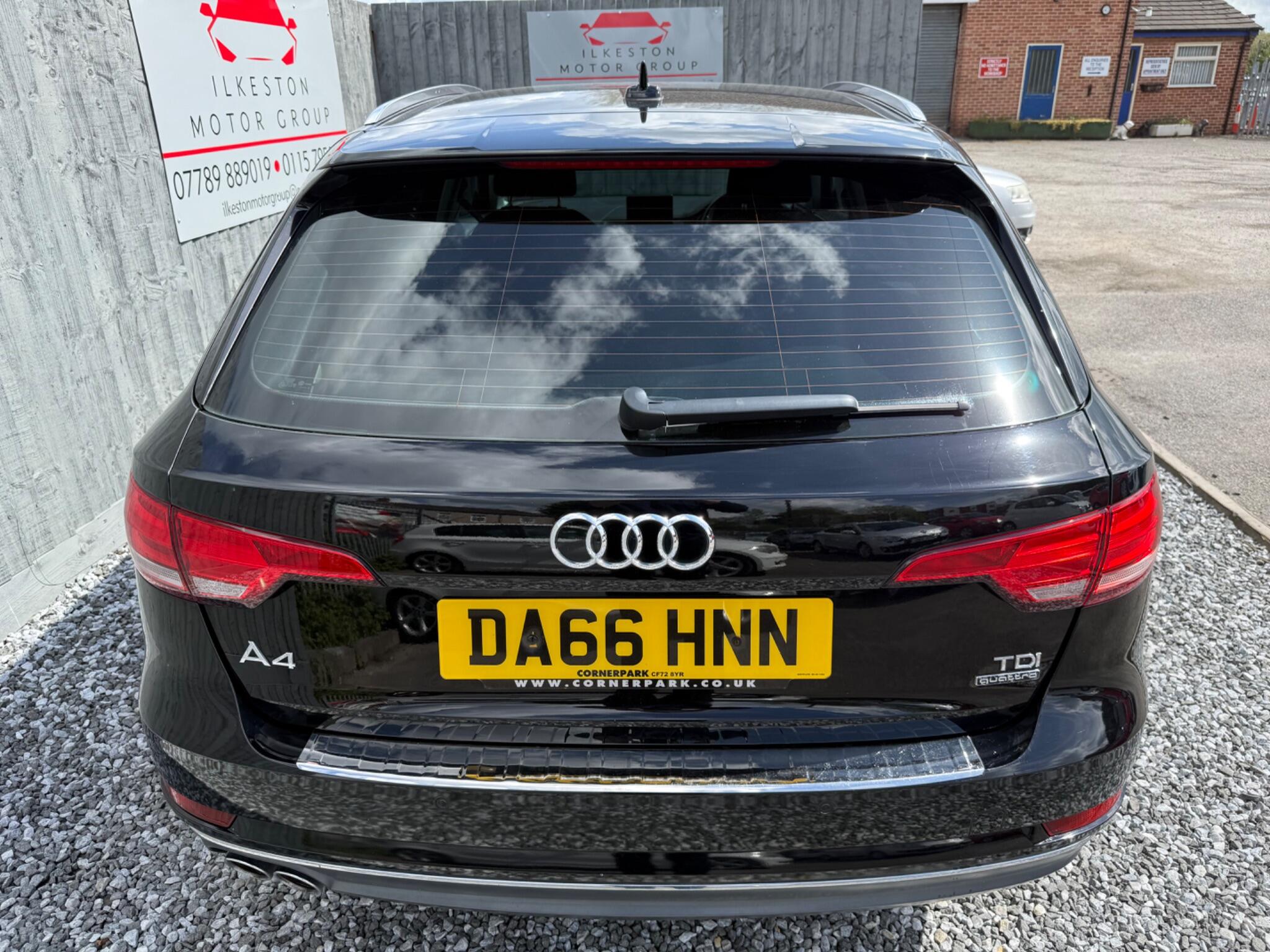 2016 Audi A4 Avant 3.0 TDI V6 Sport S Tronic quattro Euro 6 (s/s) 5dr • 105,600 miles image 11